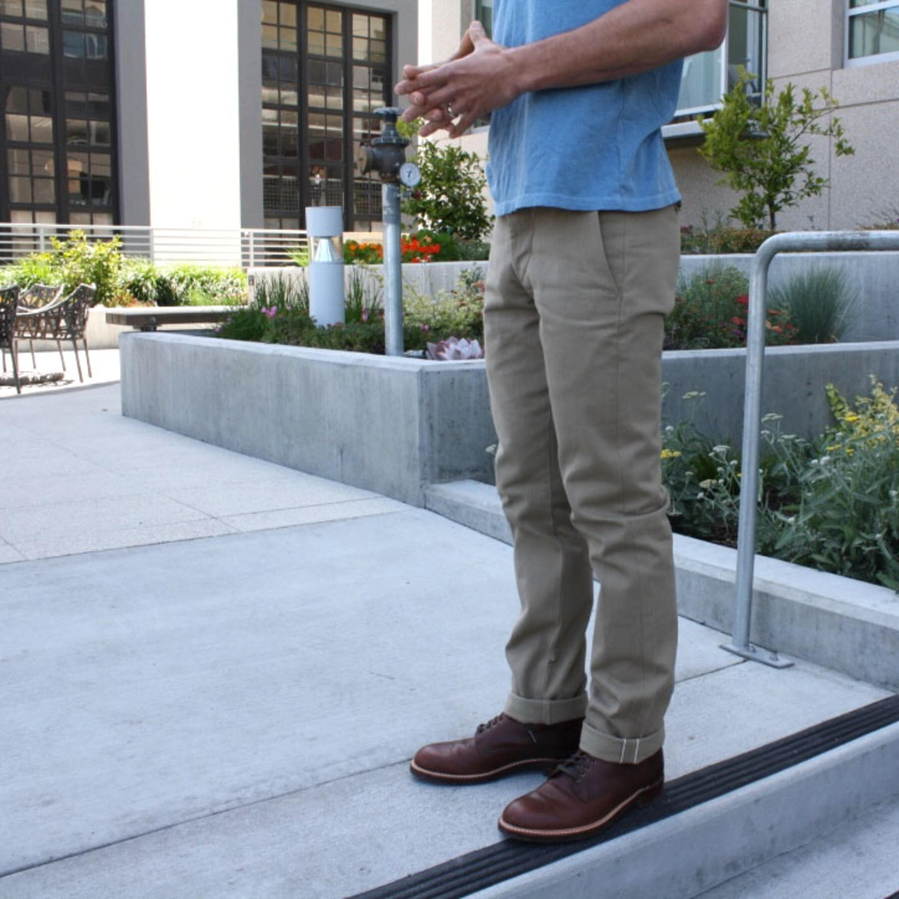 gustin #16 khaki selvedge chino