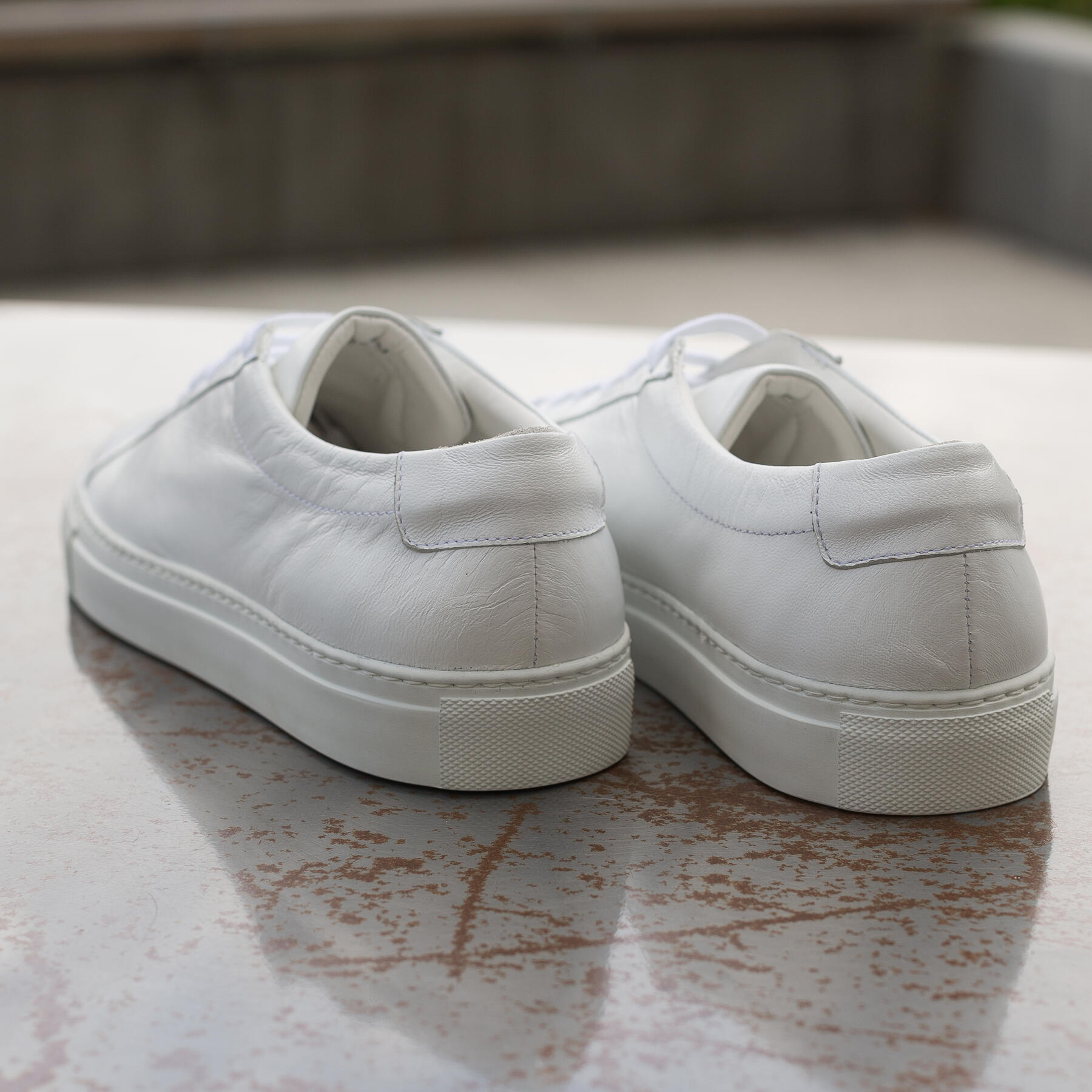gustin white low top