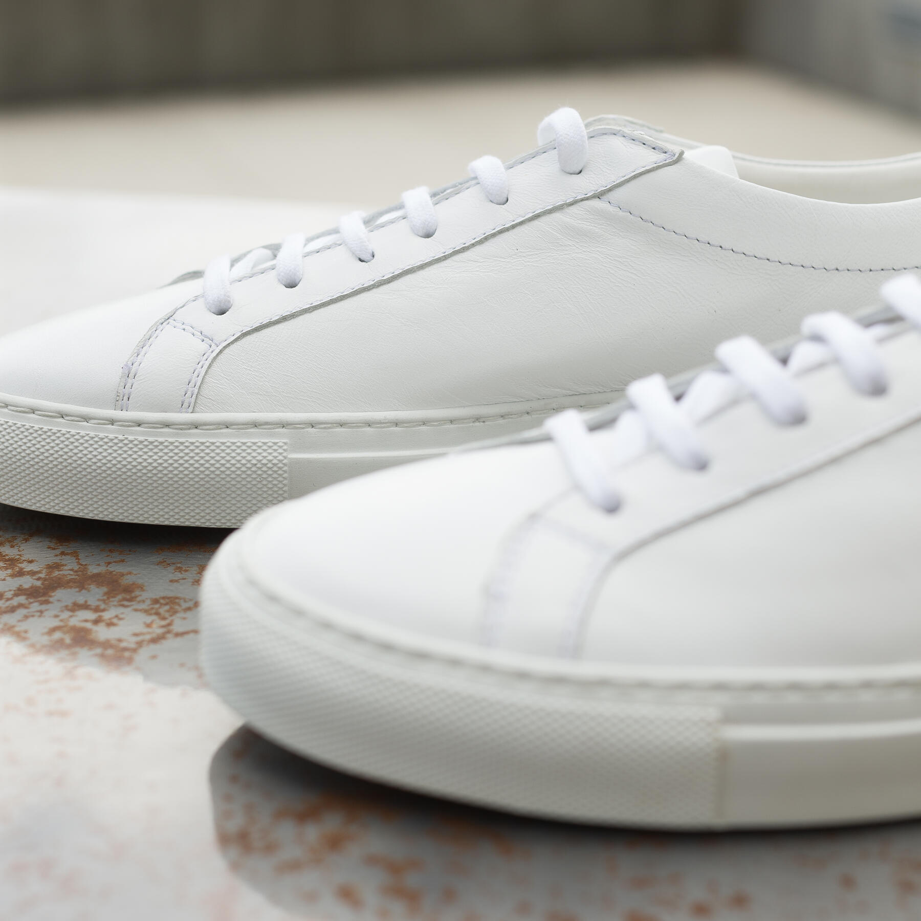 gustin white low top