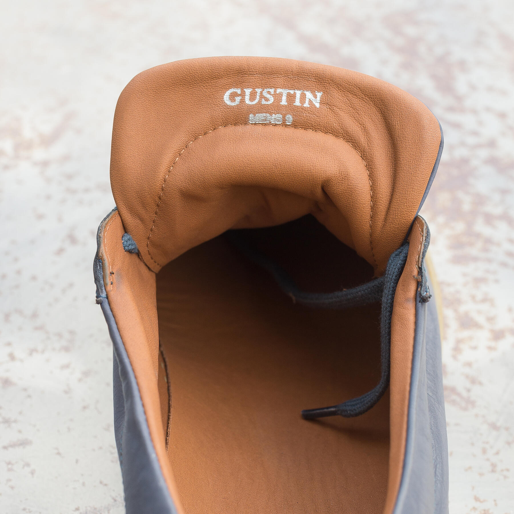 gustin blue gum sole low top