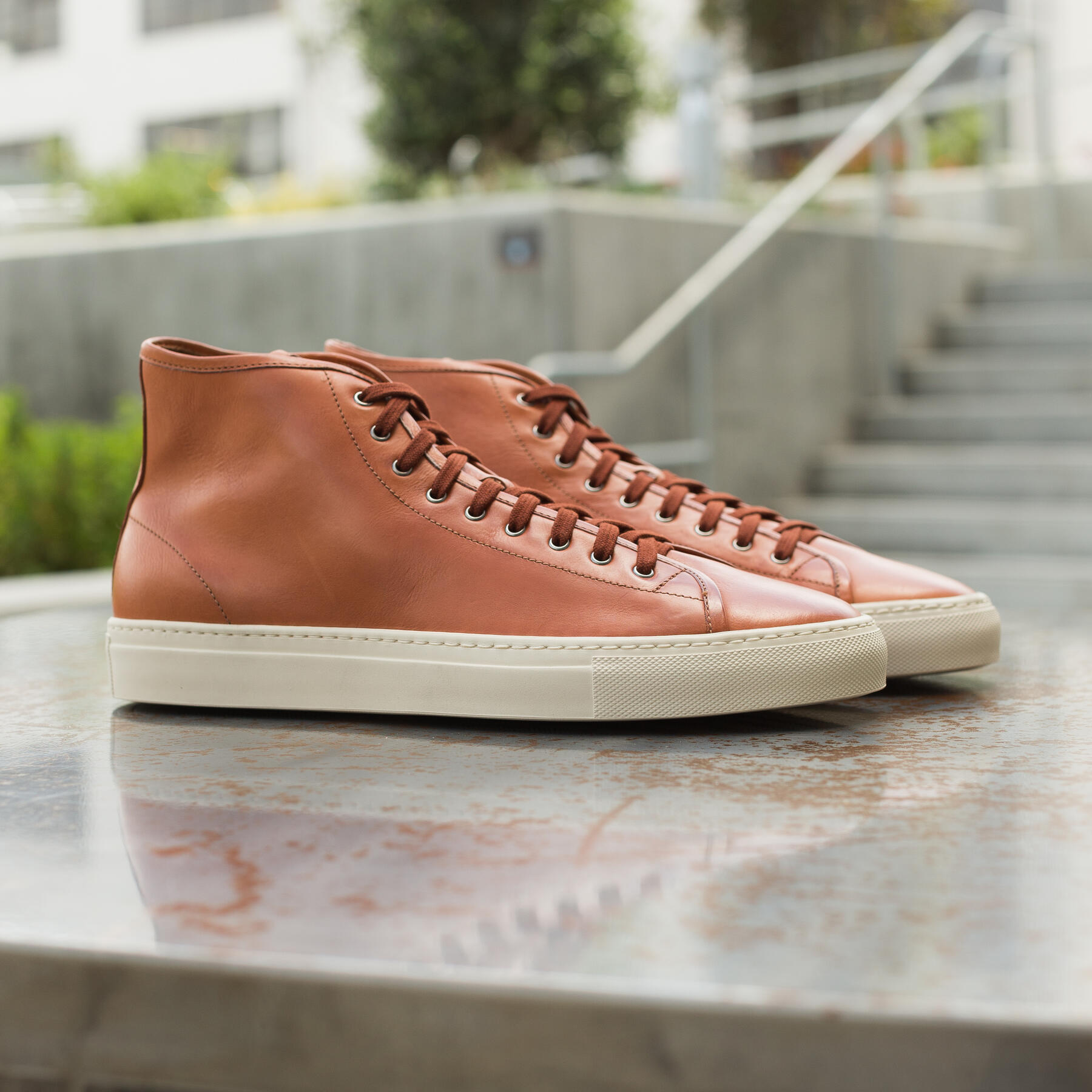 gustin sienna high top