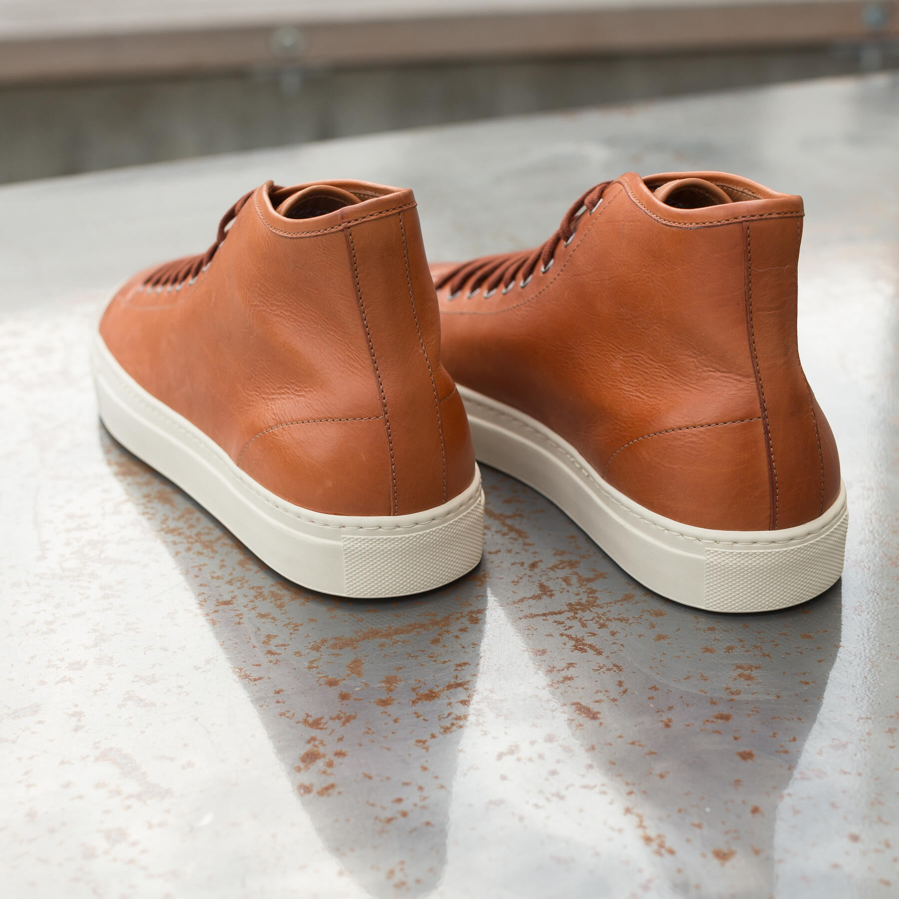 gustin sienna high top