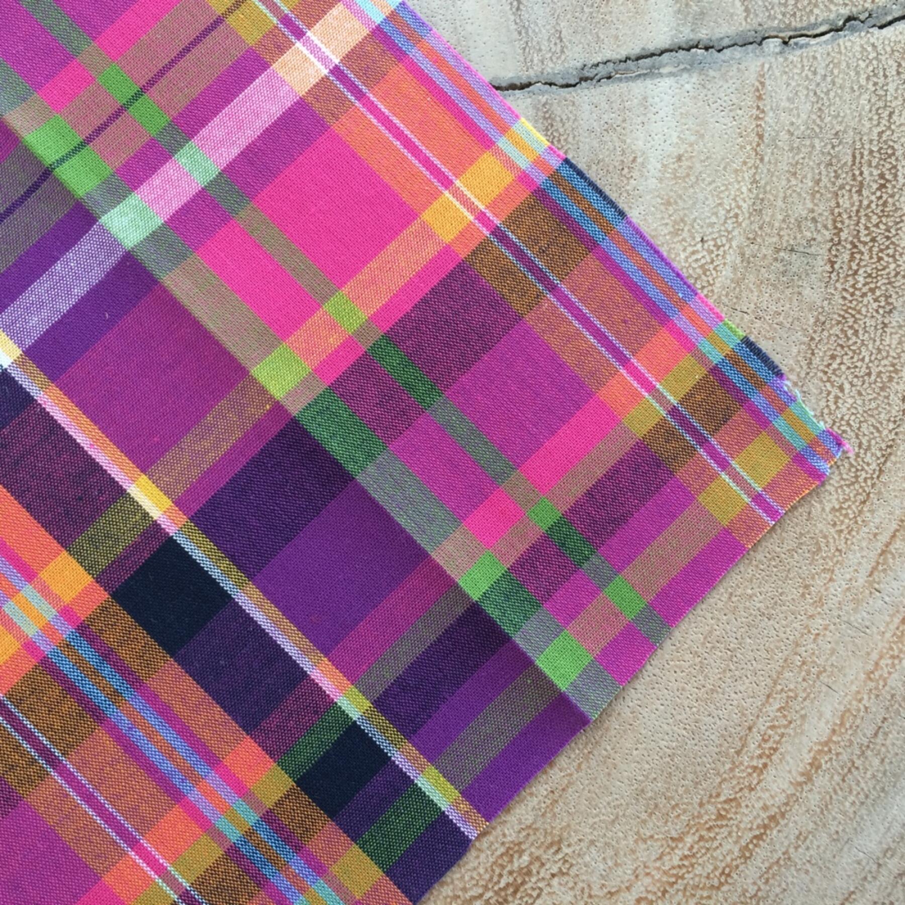 gustin #223 electric plaid