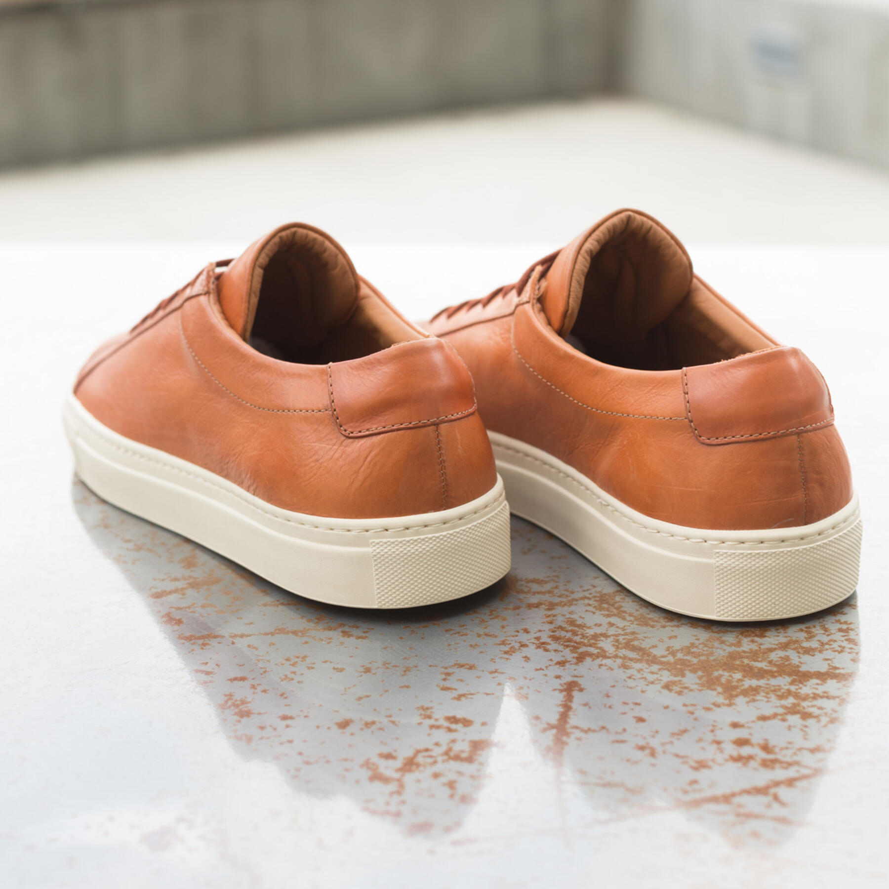 gustin sienna low top