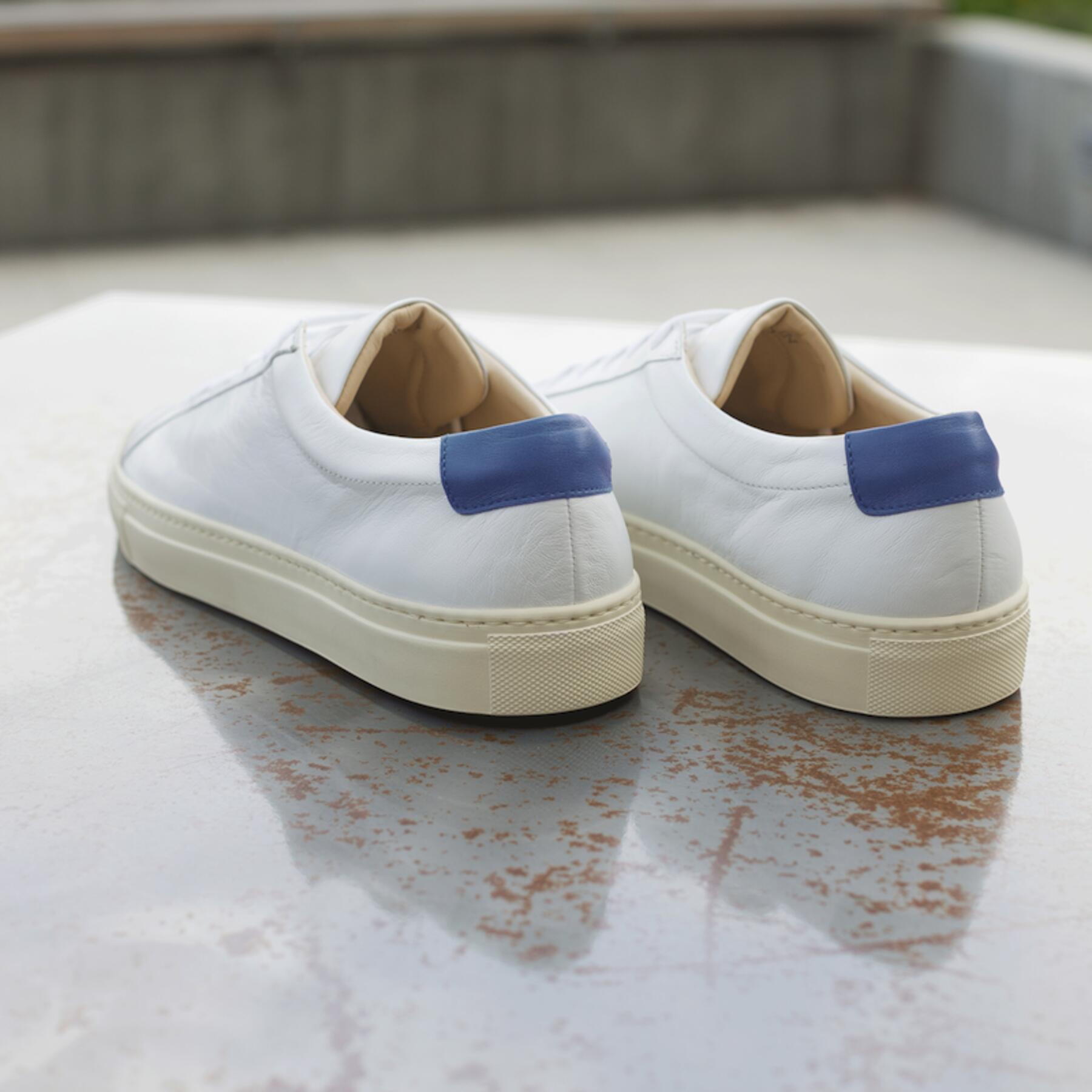 gustin white-blue low top