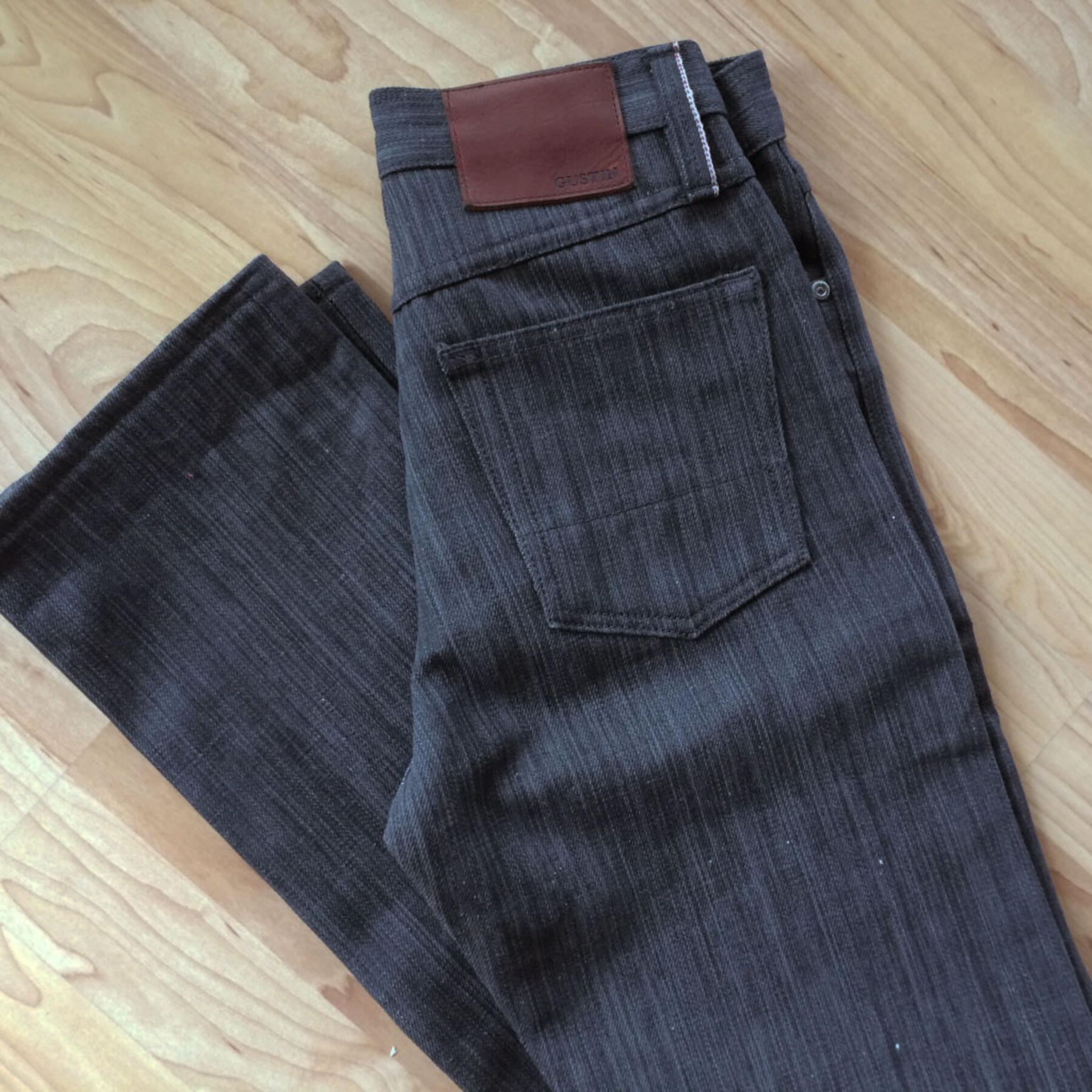 gustin #138 charcoal organic hemp
