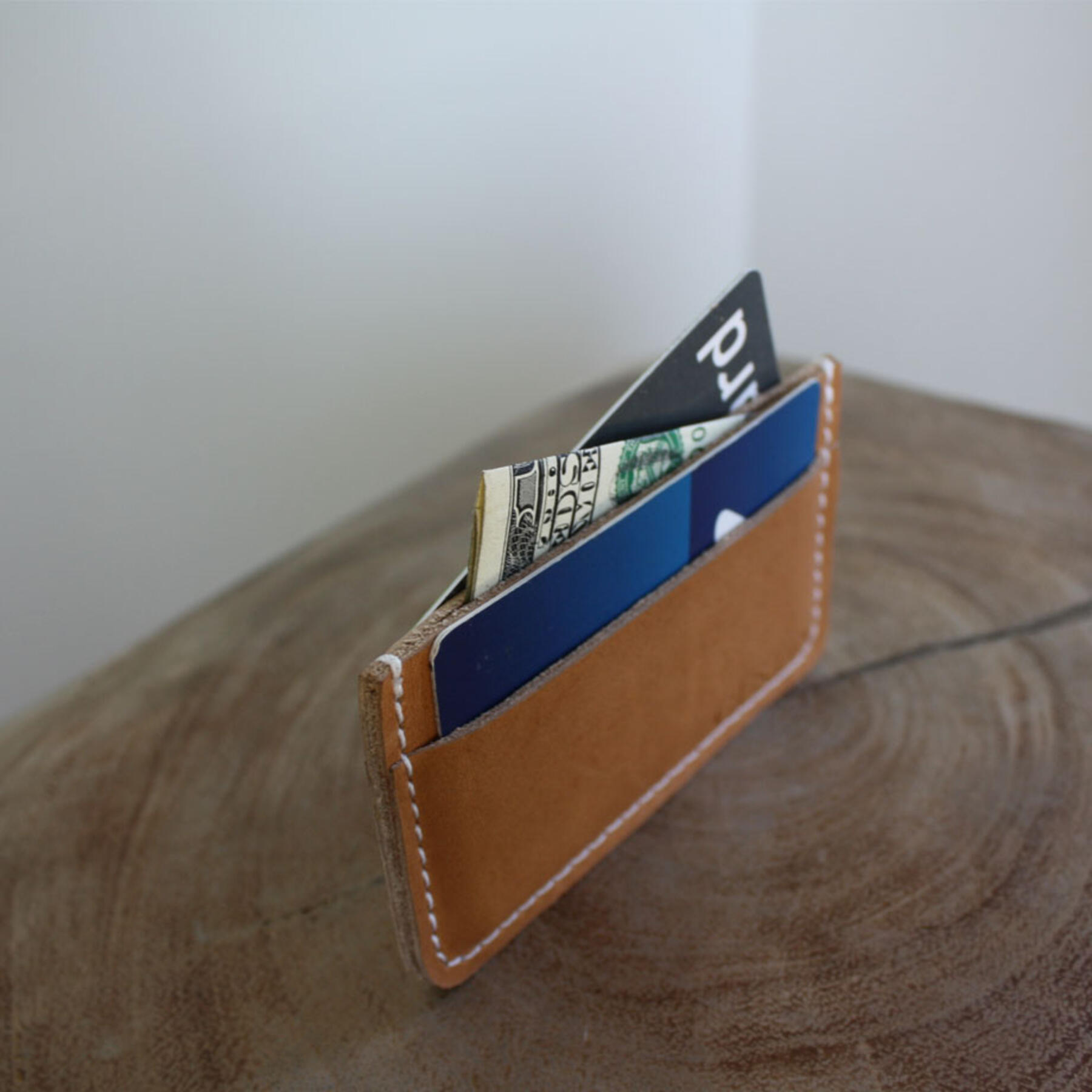 gustin simple wallet grab bag