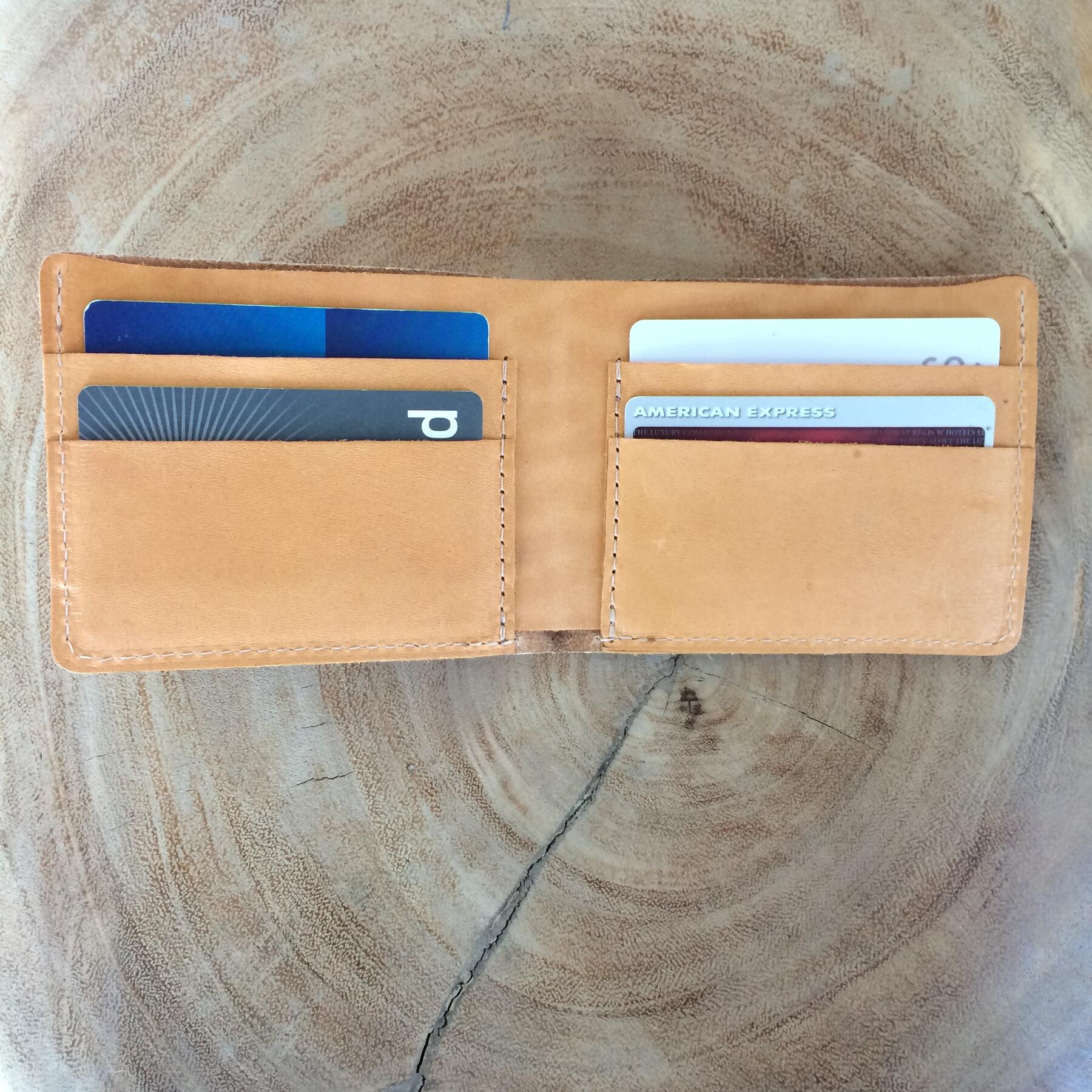 gustin horween essex bifold 2