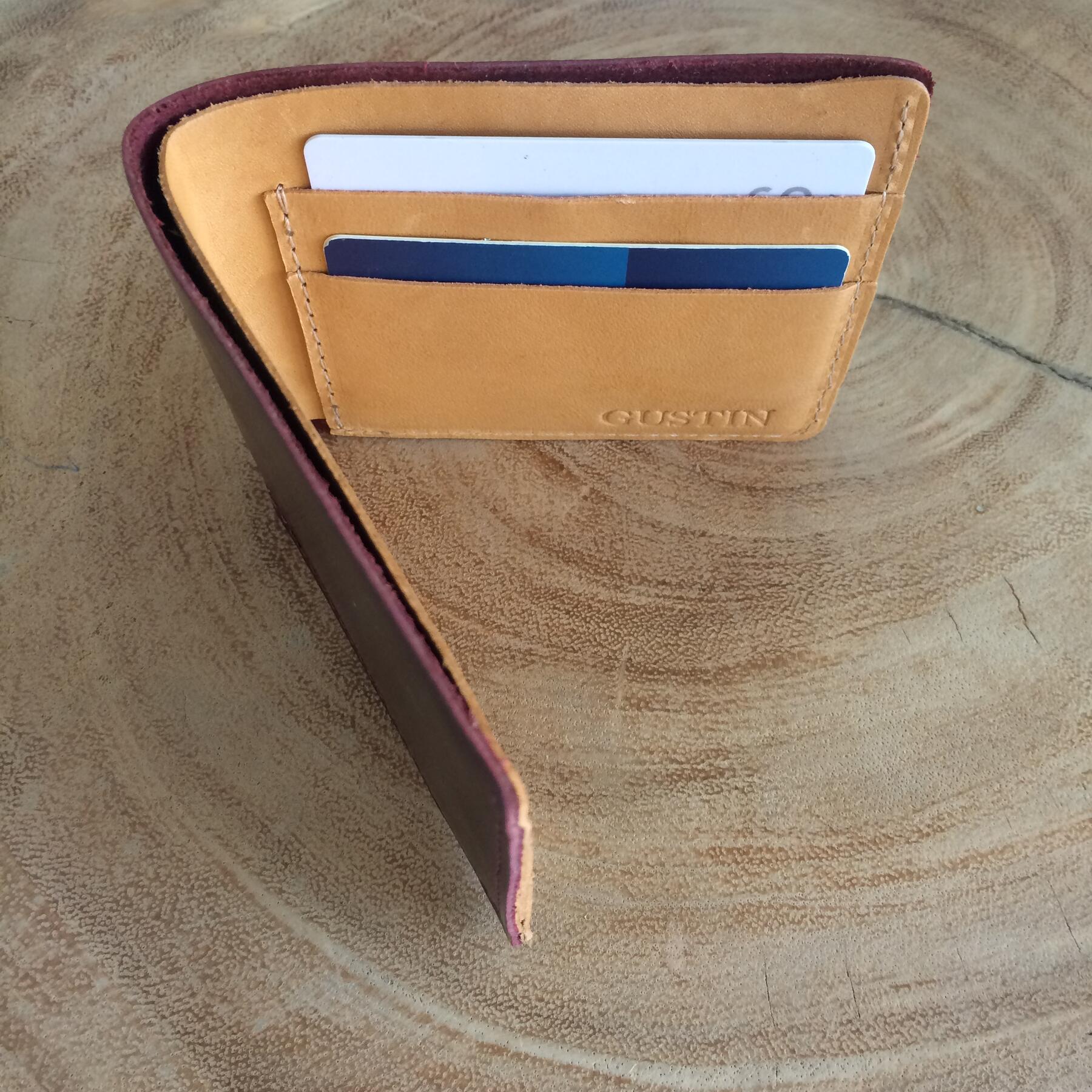 gustin horween cxl #8 bifold 2