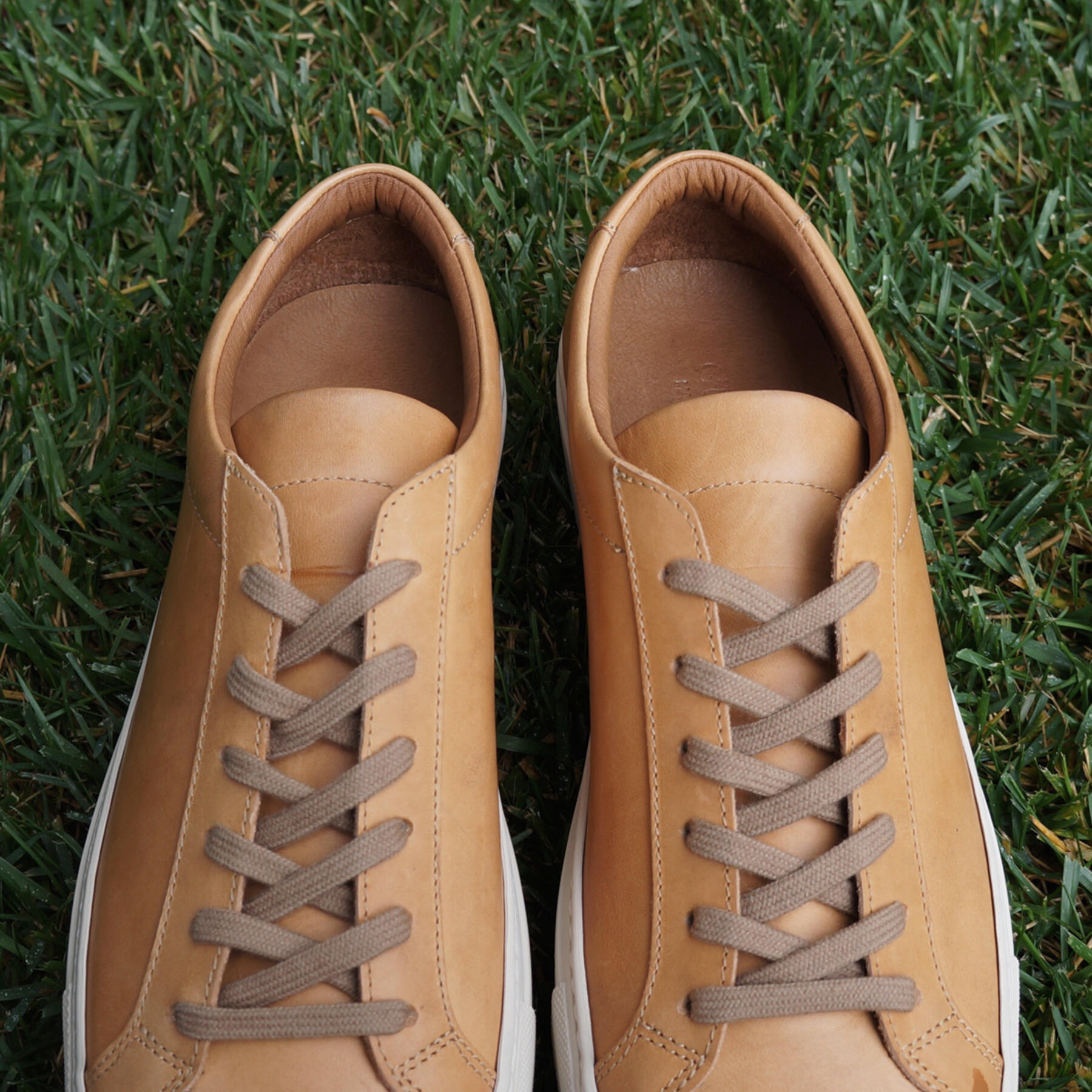 gustin natural low top