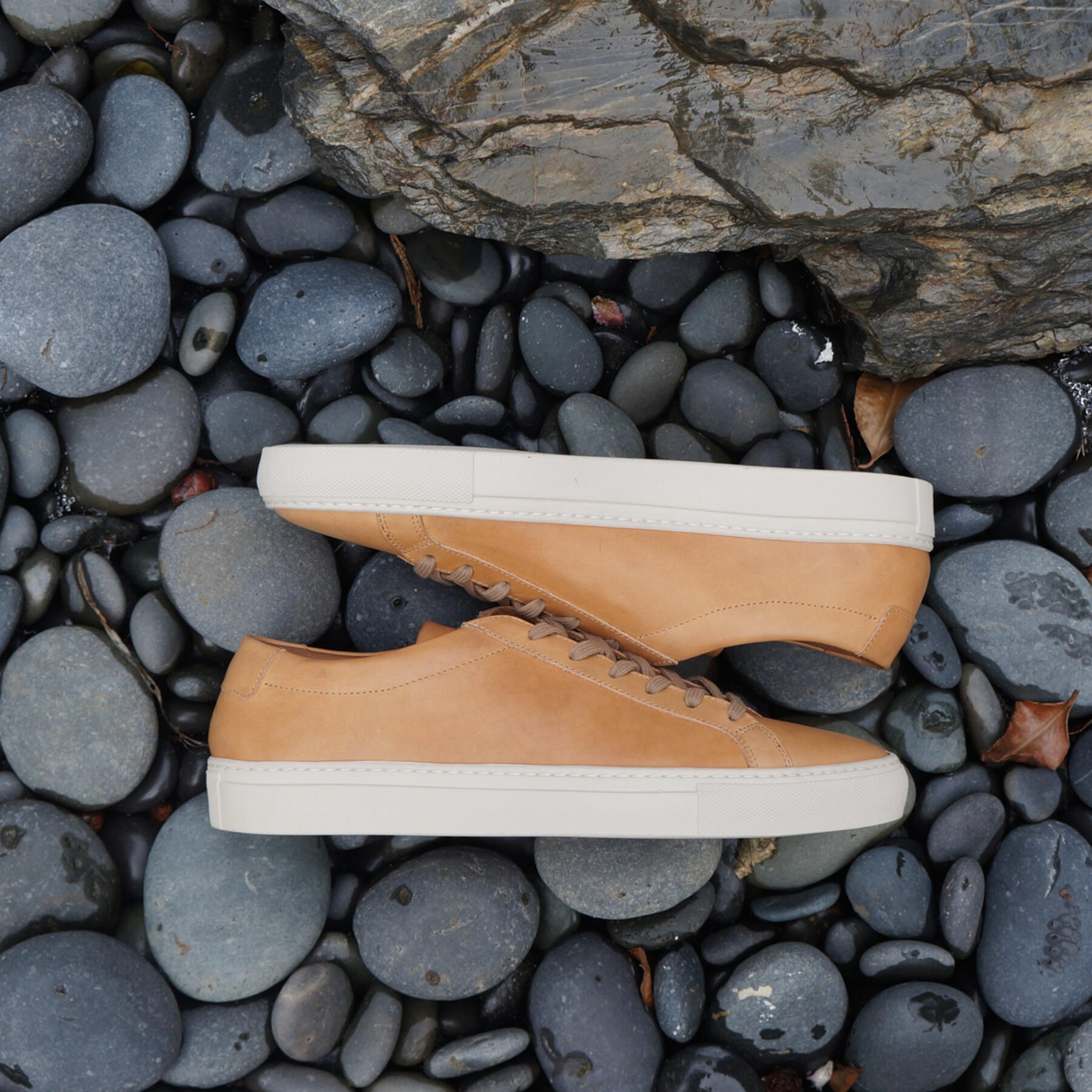 gustin natural low top