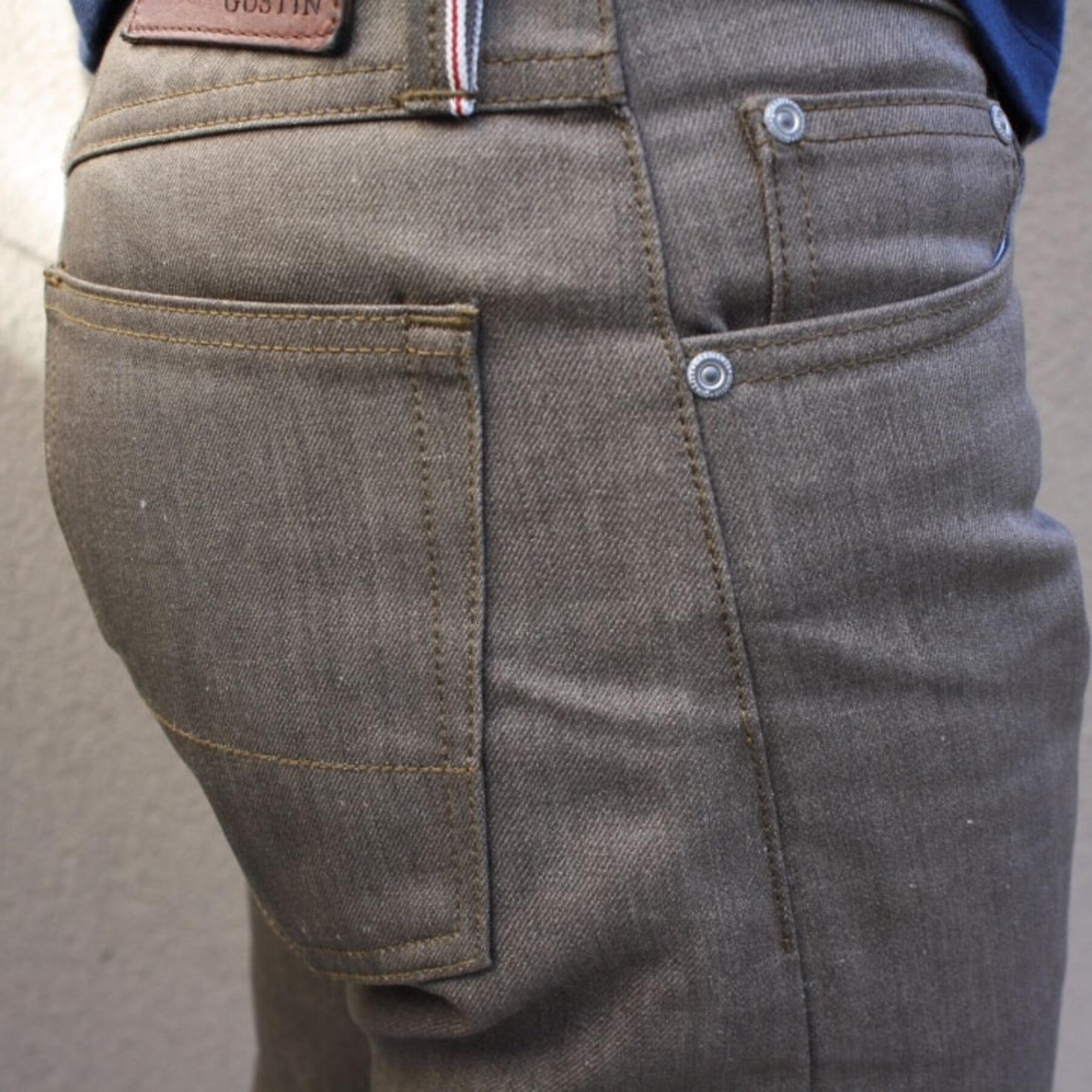 gustin #217 taupe linen summer