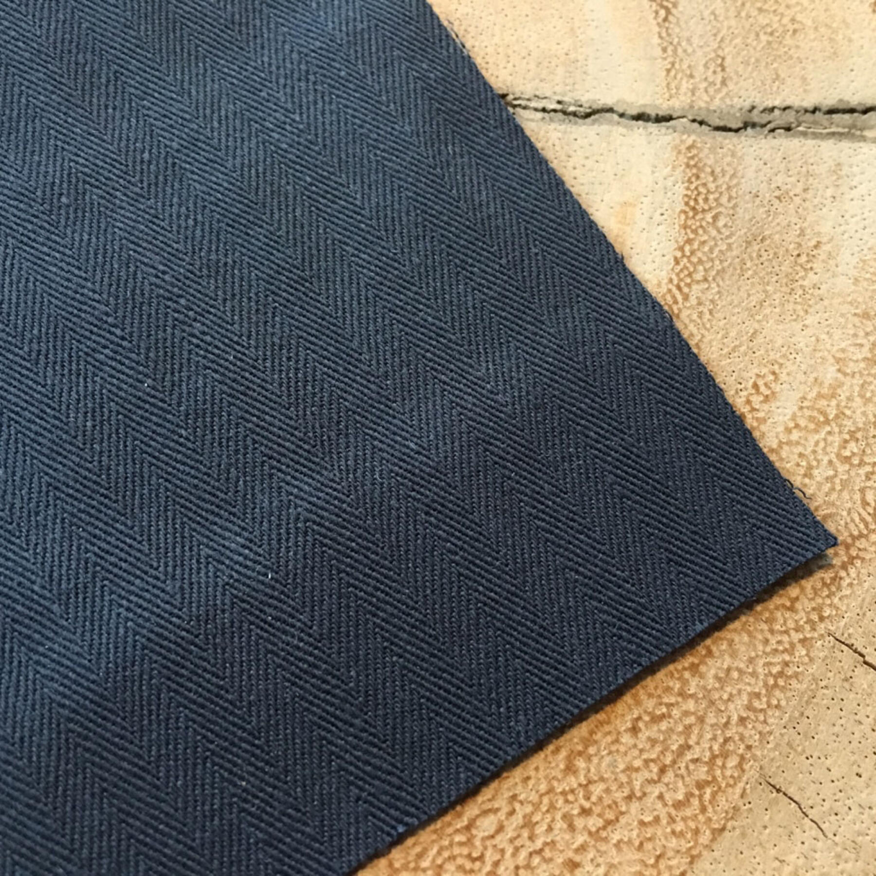 gustin #66 navy selvedge herringbone chino