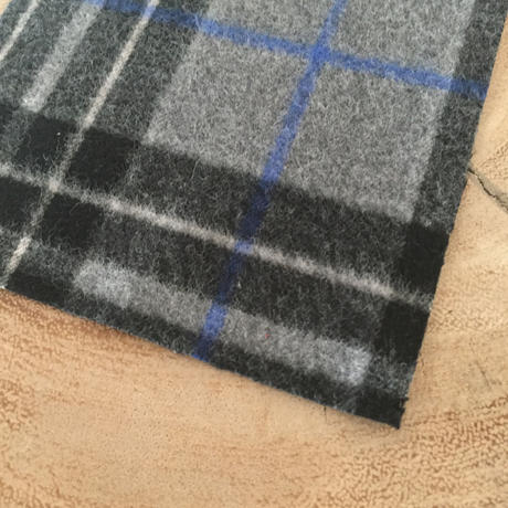 gustin super soft charcoal plaid