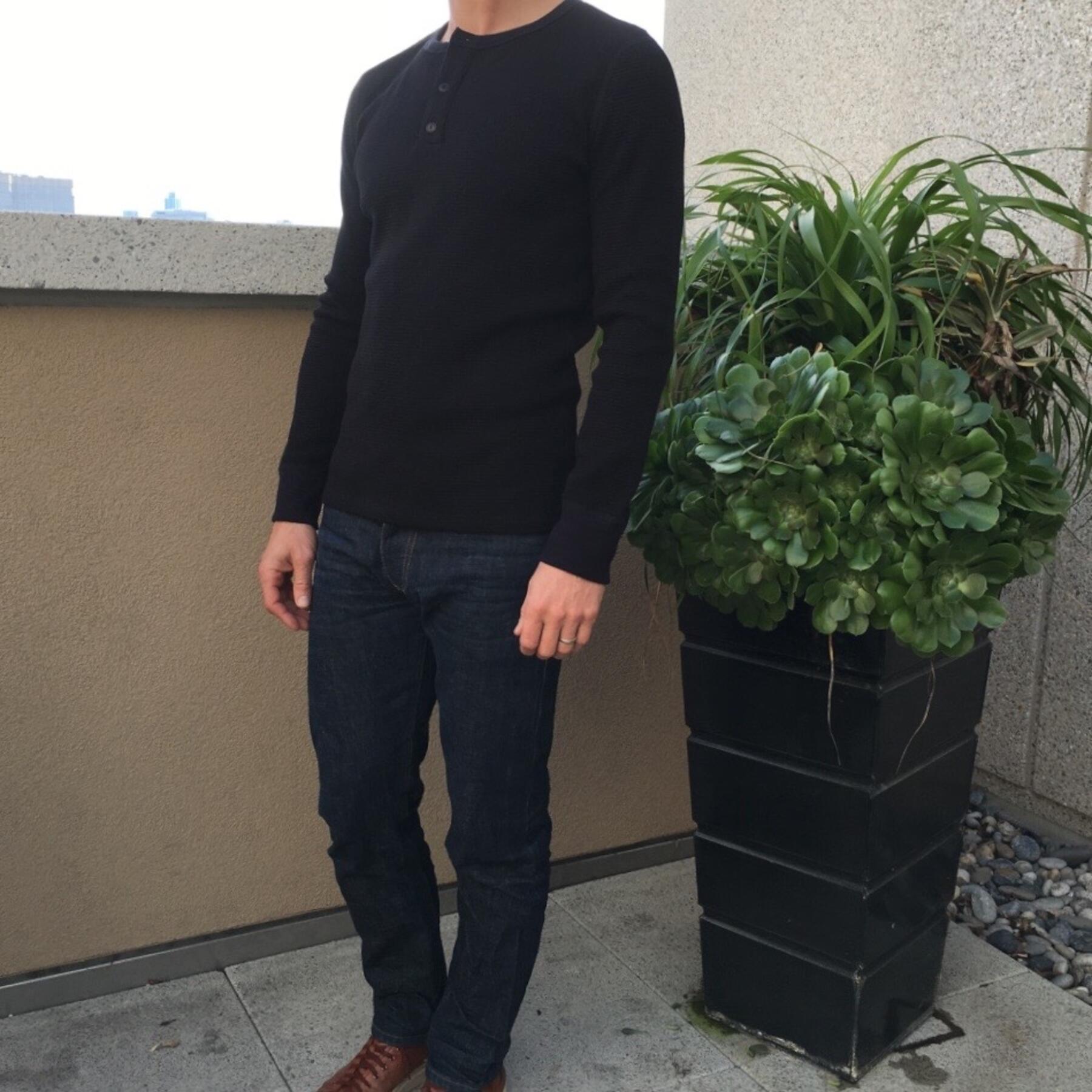 gustin usa waffle henley black
