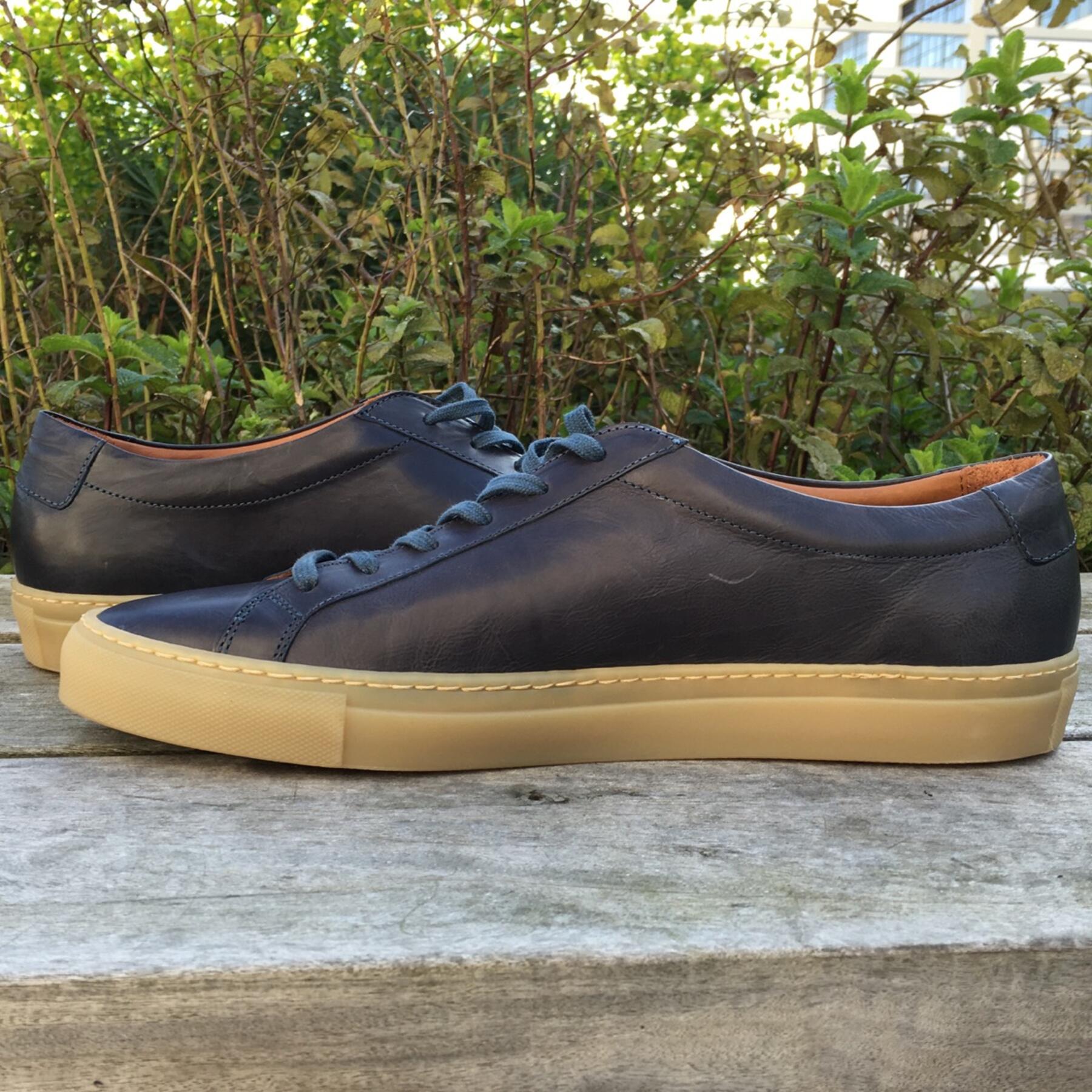 gustin blue gum sole low top