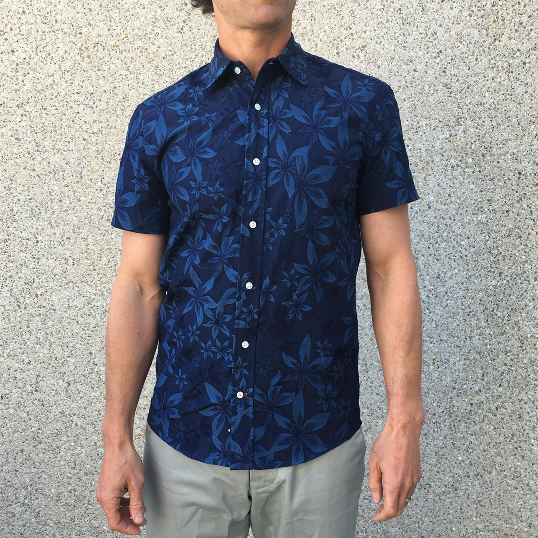 gustin short sleeve coffee & blue poplin polka dot