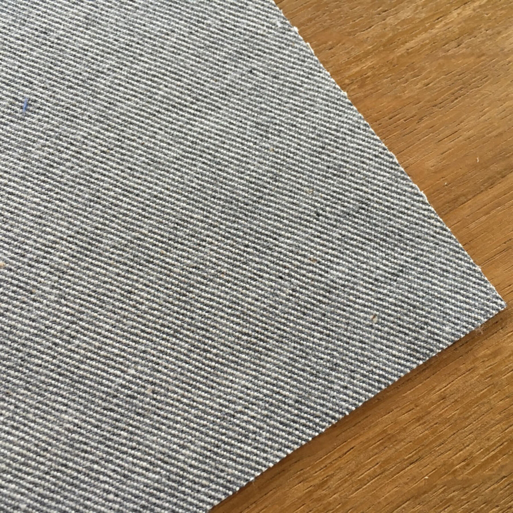 gustin #303 whitexgrey