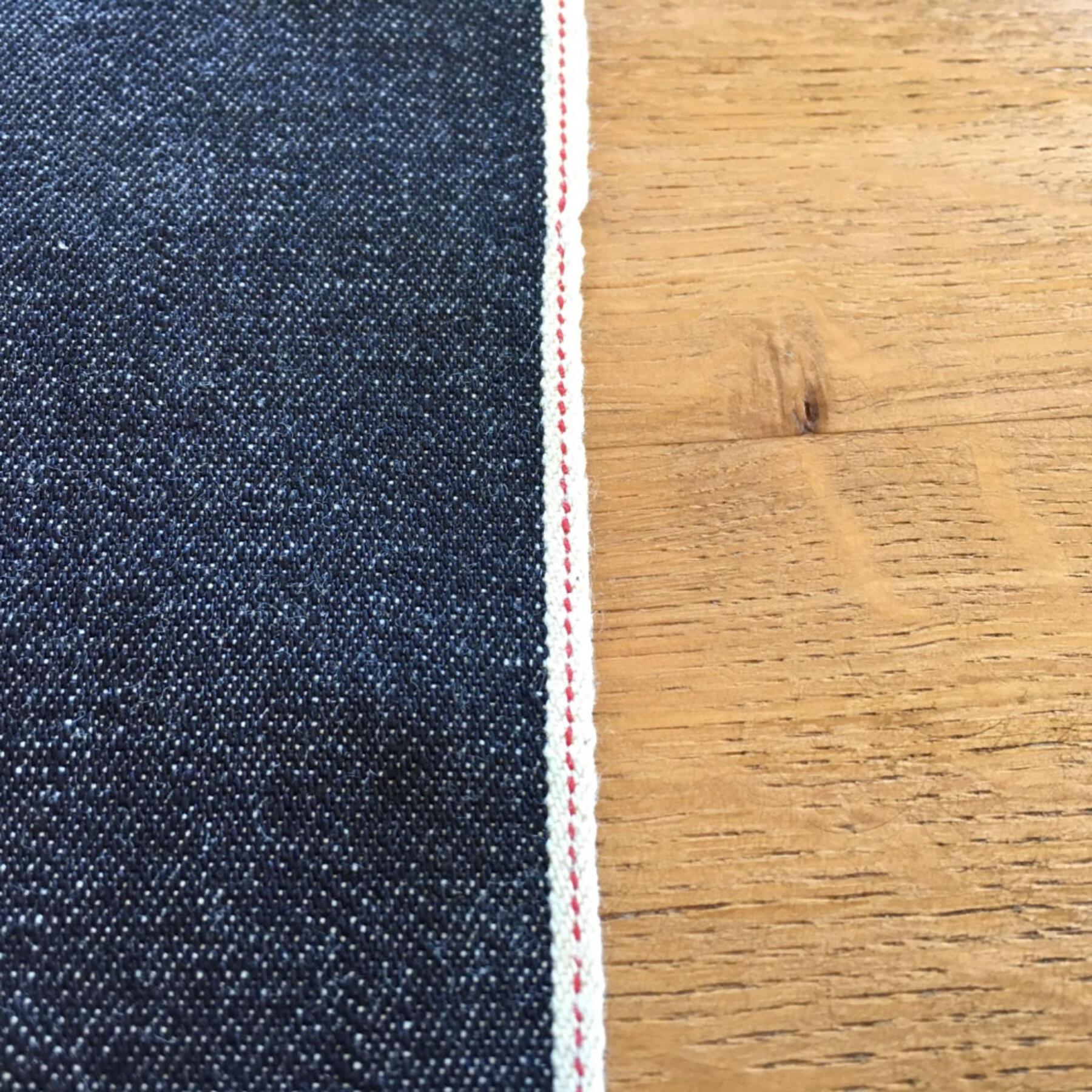 gustin #305 japan superlight stretch
