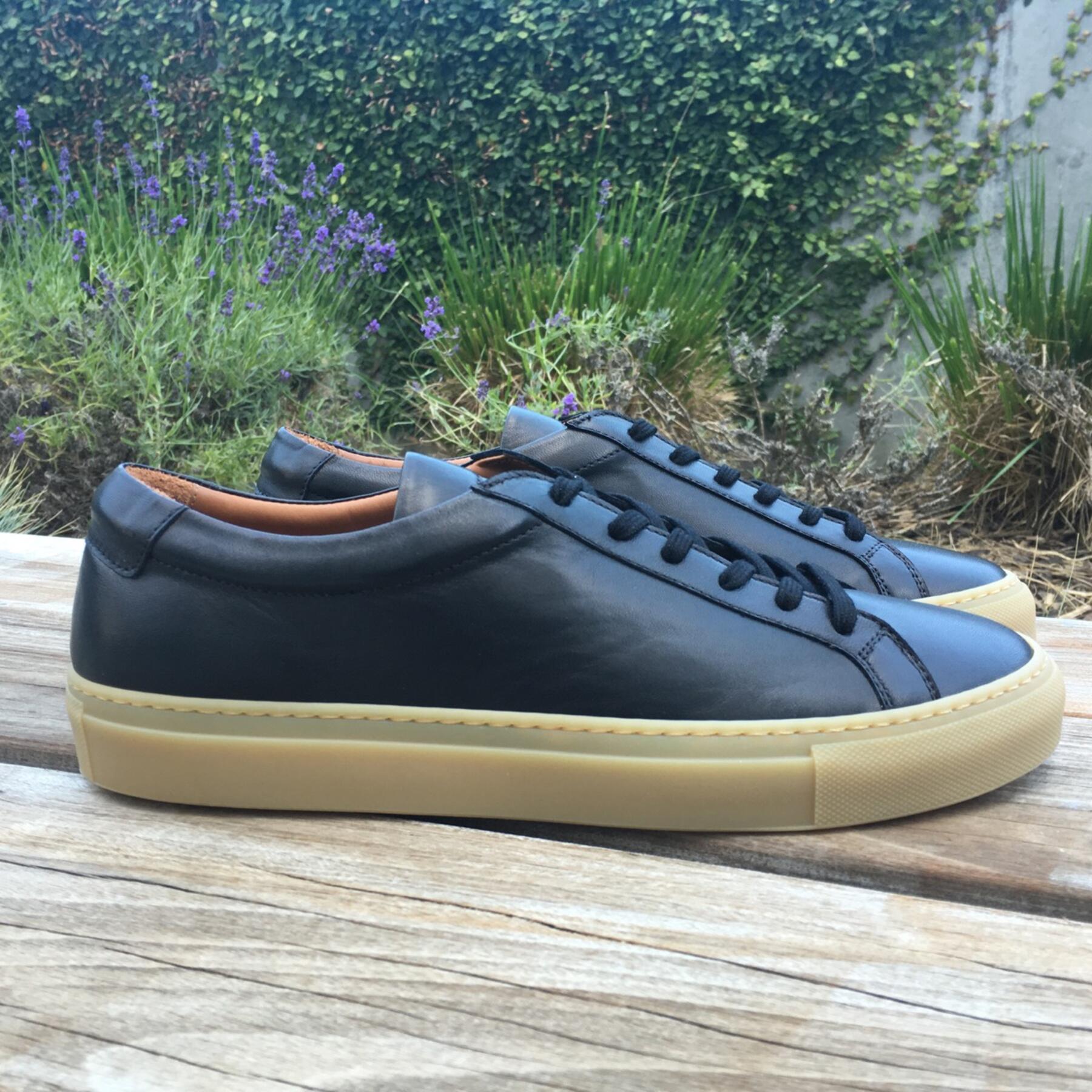 gustin black gum sole low top
