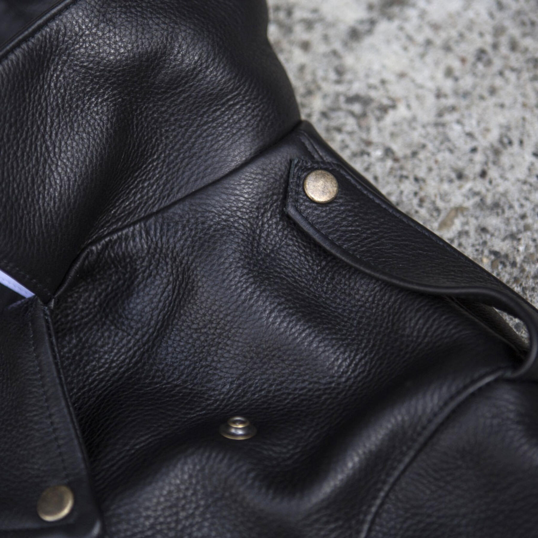 gustin the l2 - black