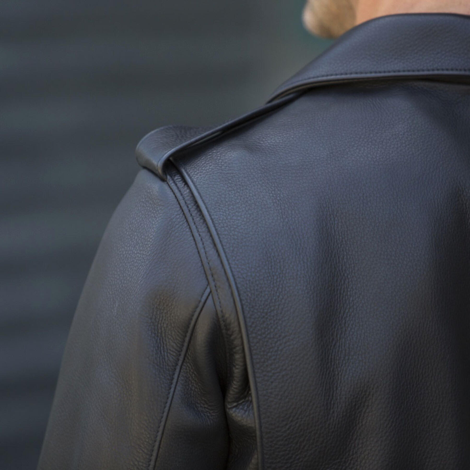 gustin the l2 - black