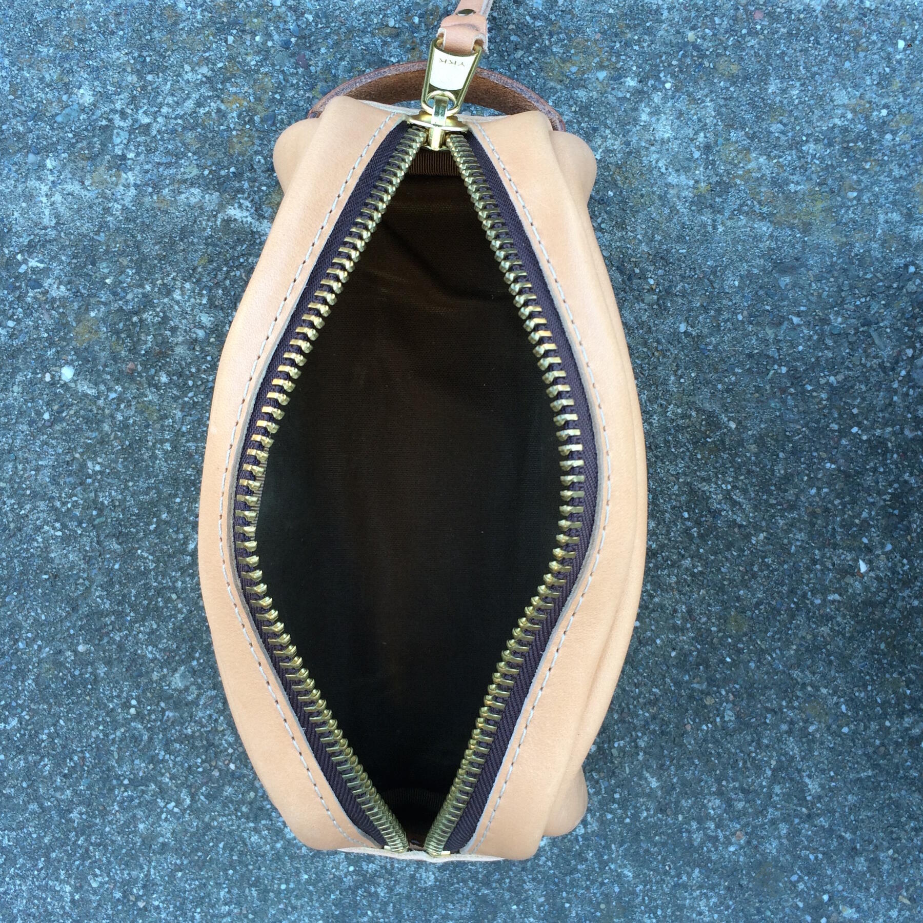 gustin horween dopp kit - natural essex