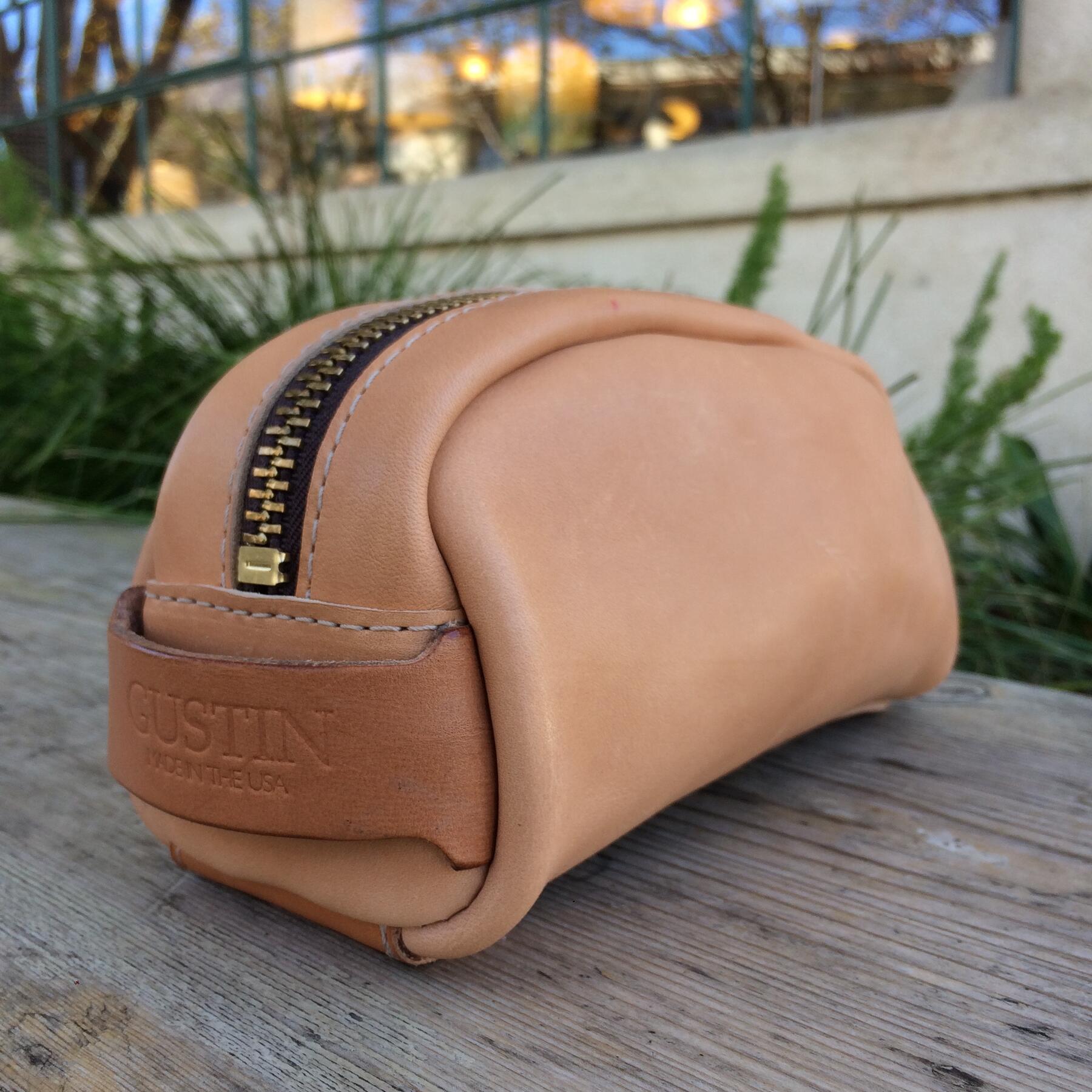 gustin horween dopp kit - natural essex