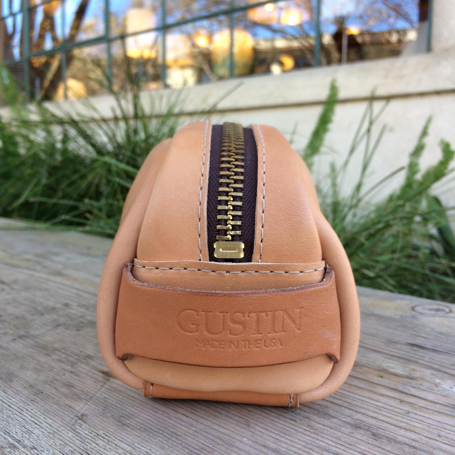 gustin horween dopp kit - natural essex