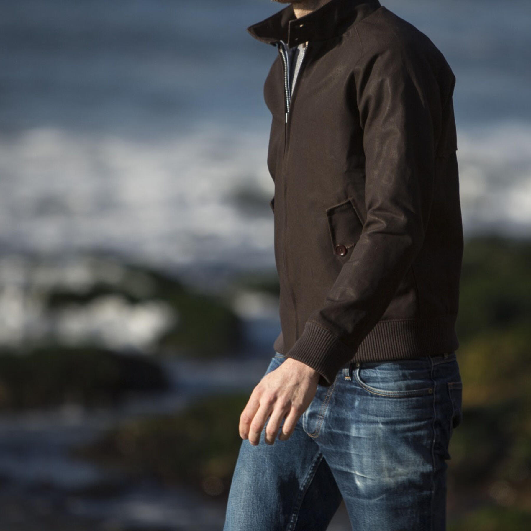 gustin harrington - usa dark oak canvas