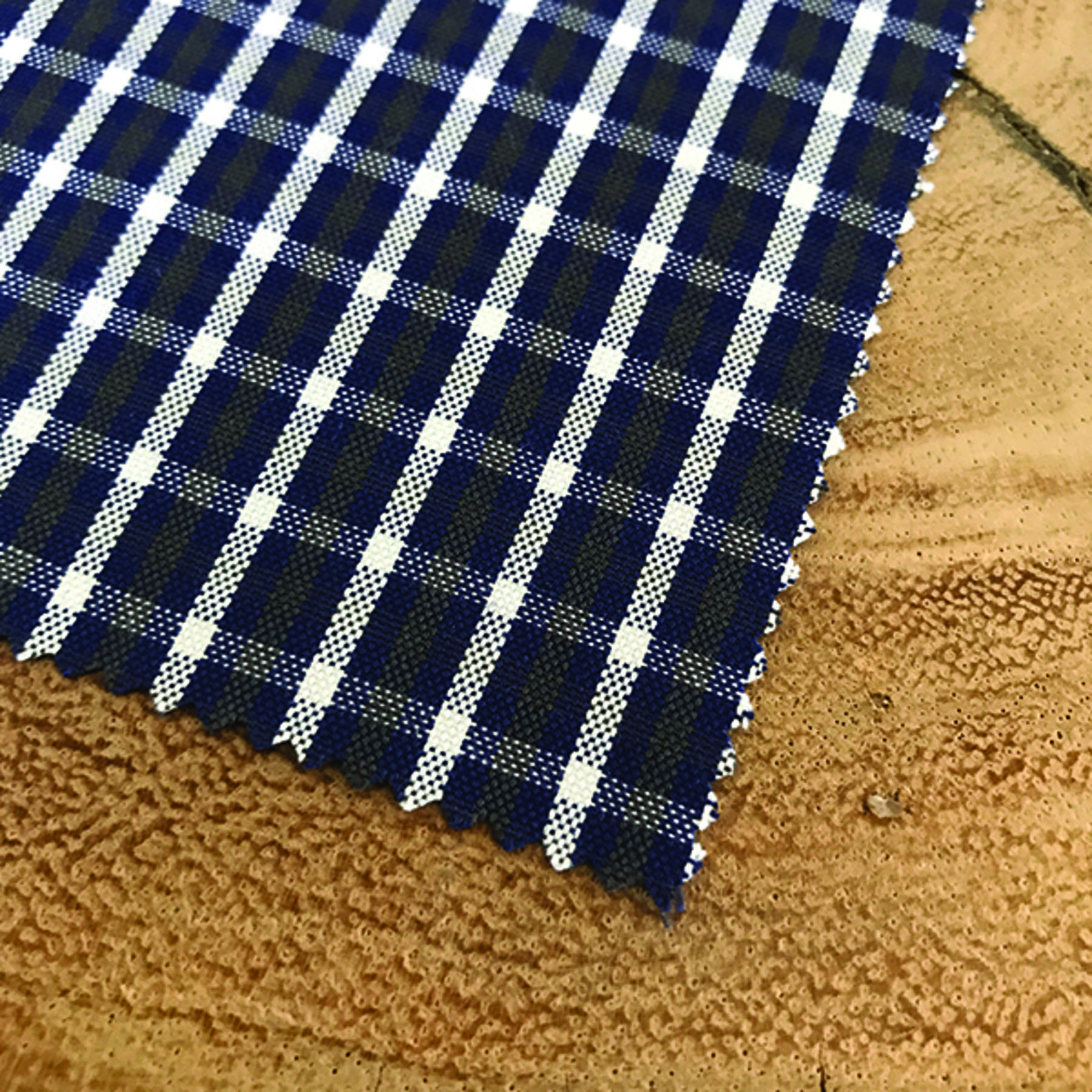 gustin #450 olive navy plaid oxford