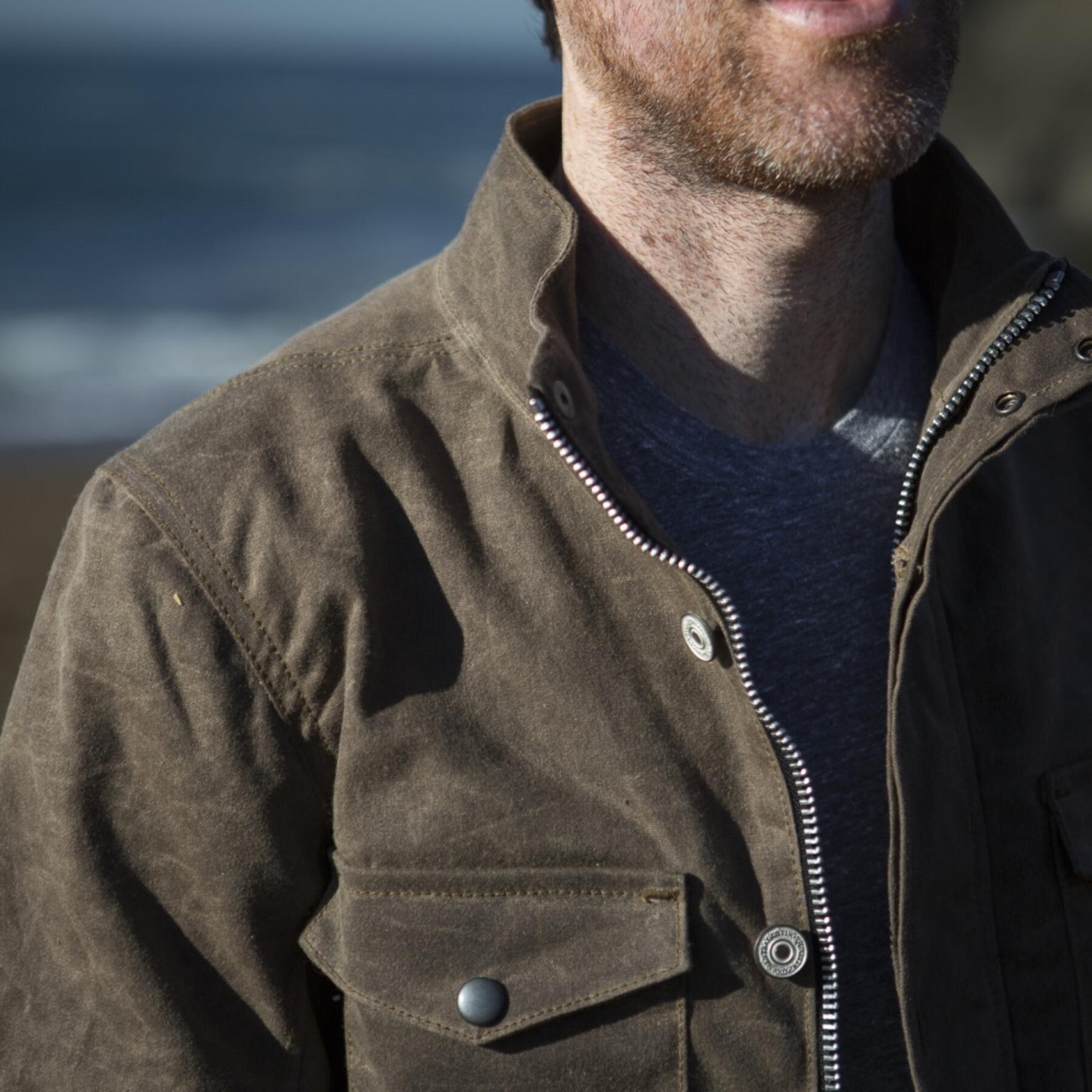 gustin field jacket - waxed dark oak