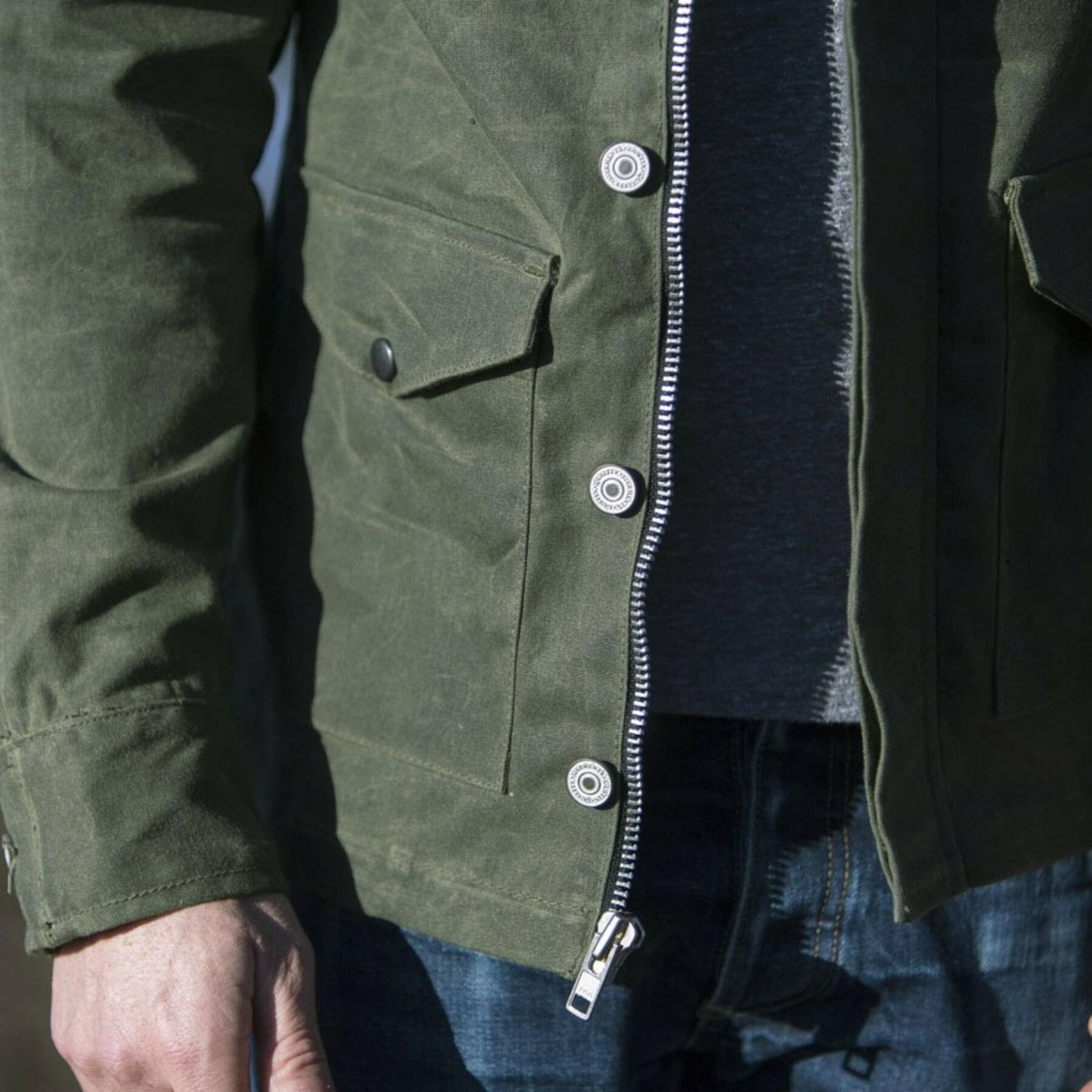 gustin field jacket - waxed army green