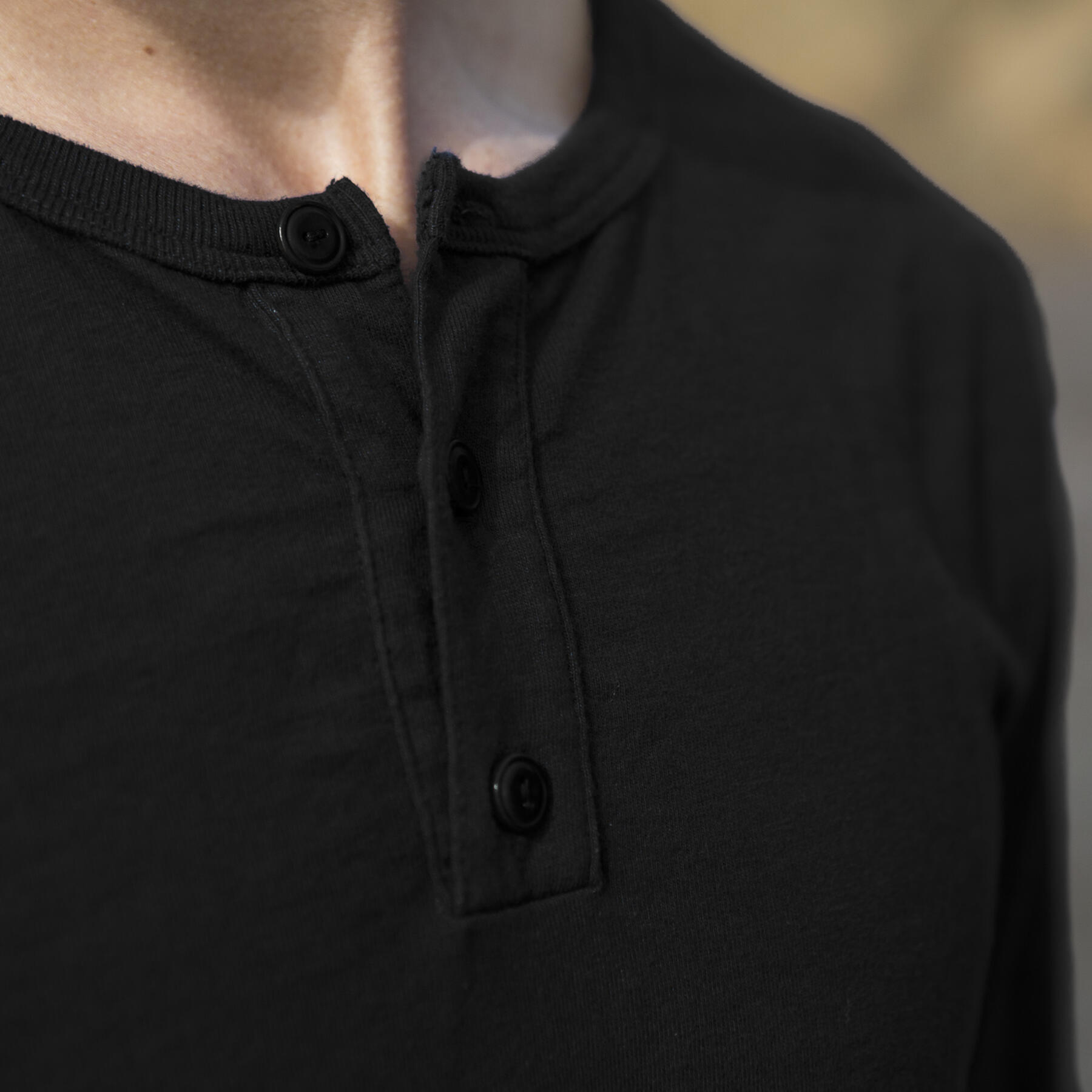 gustin usa henley black