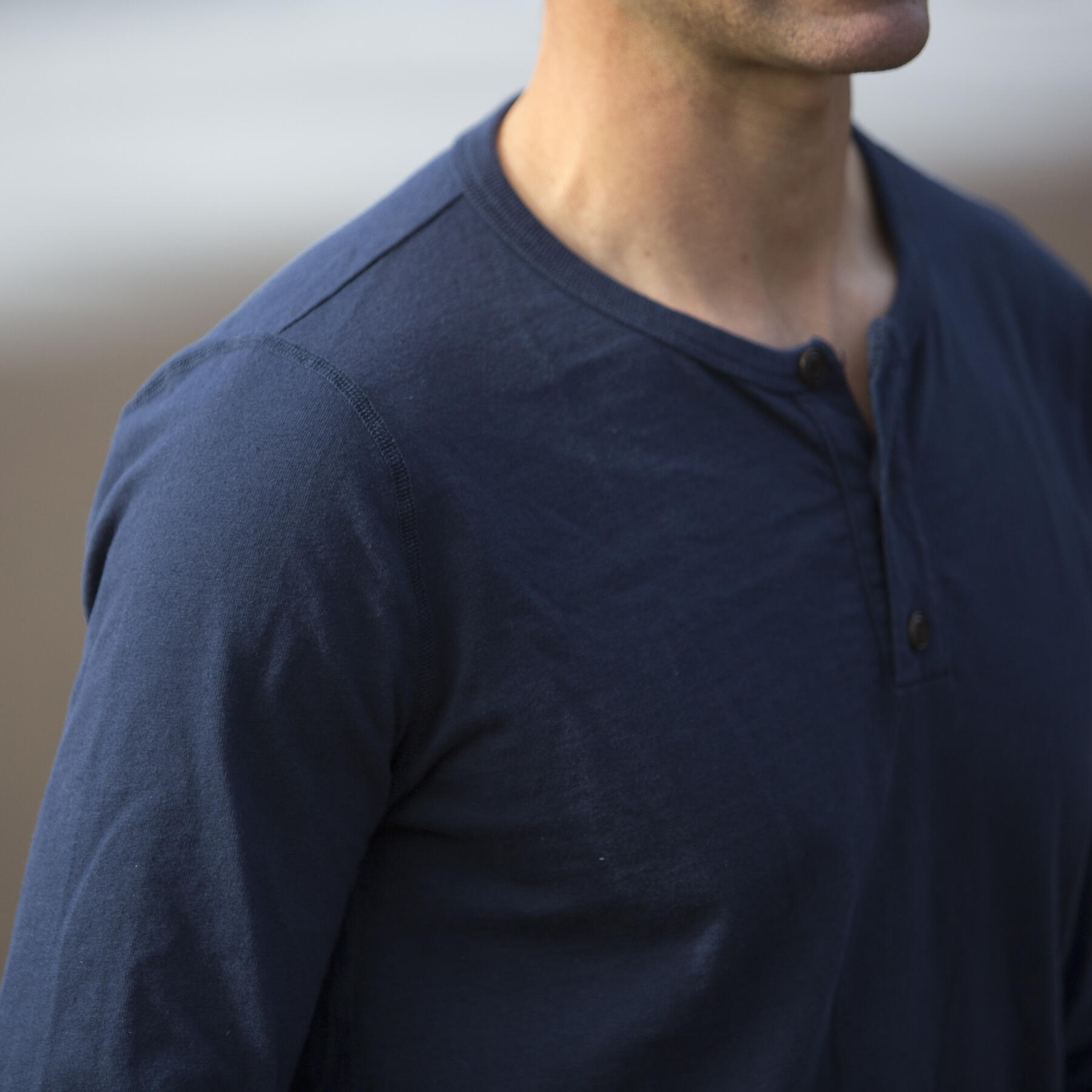 gustin usa henley navy