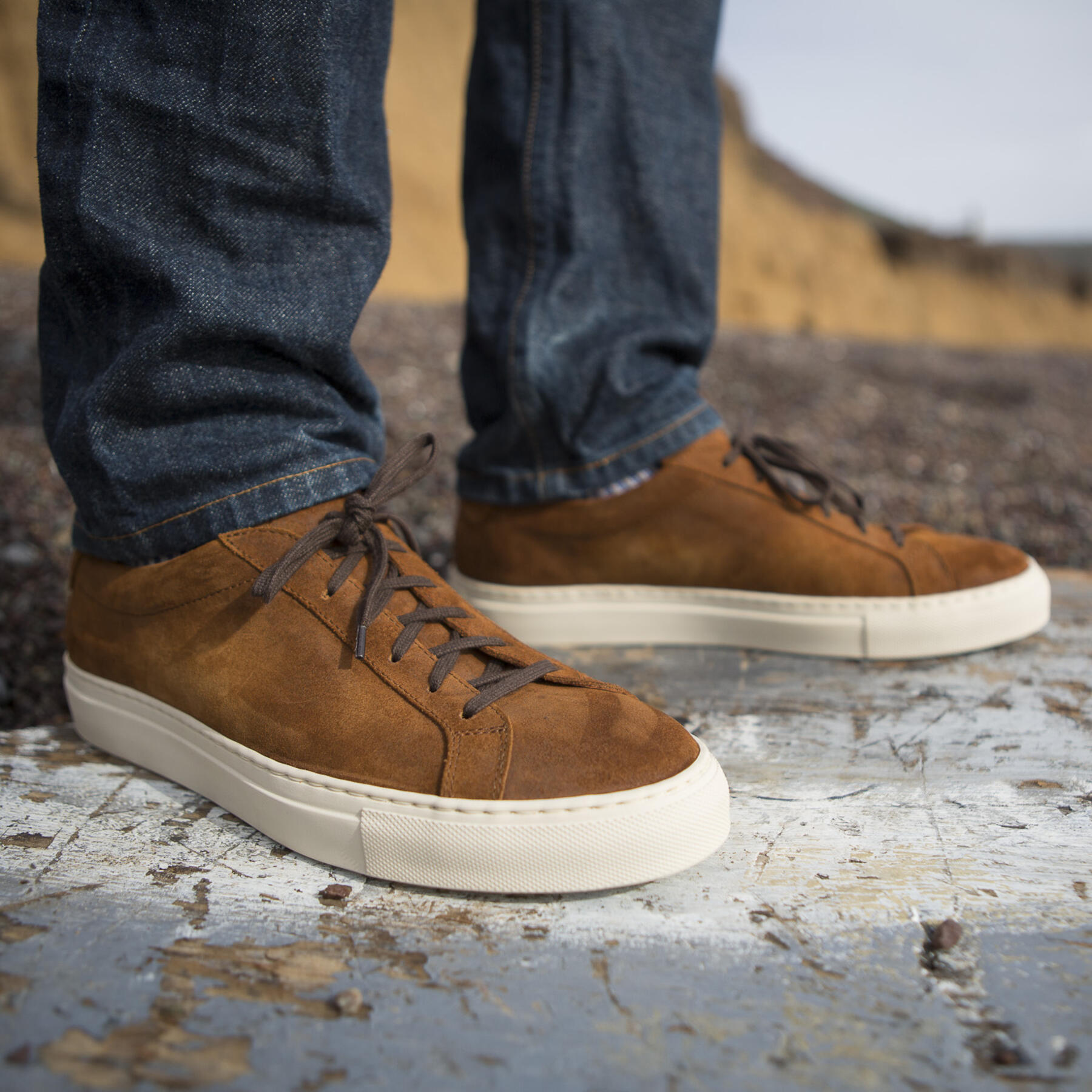 gustin chestnut suede low top