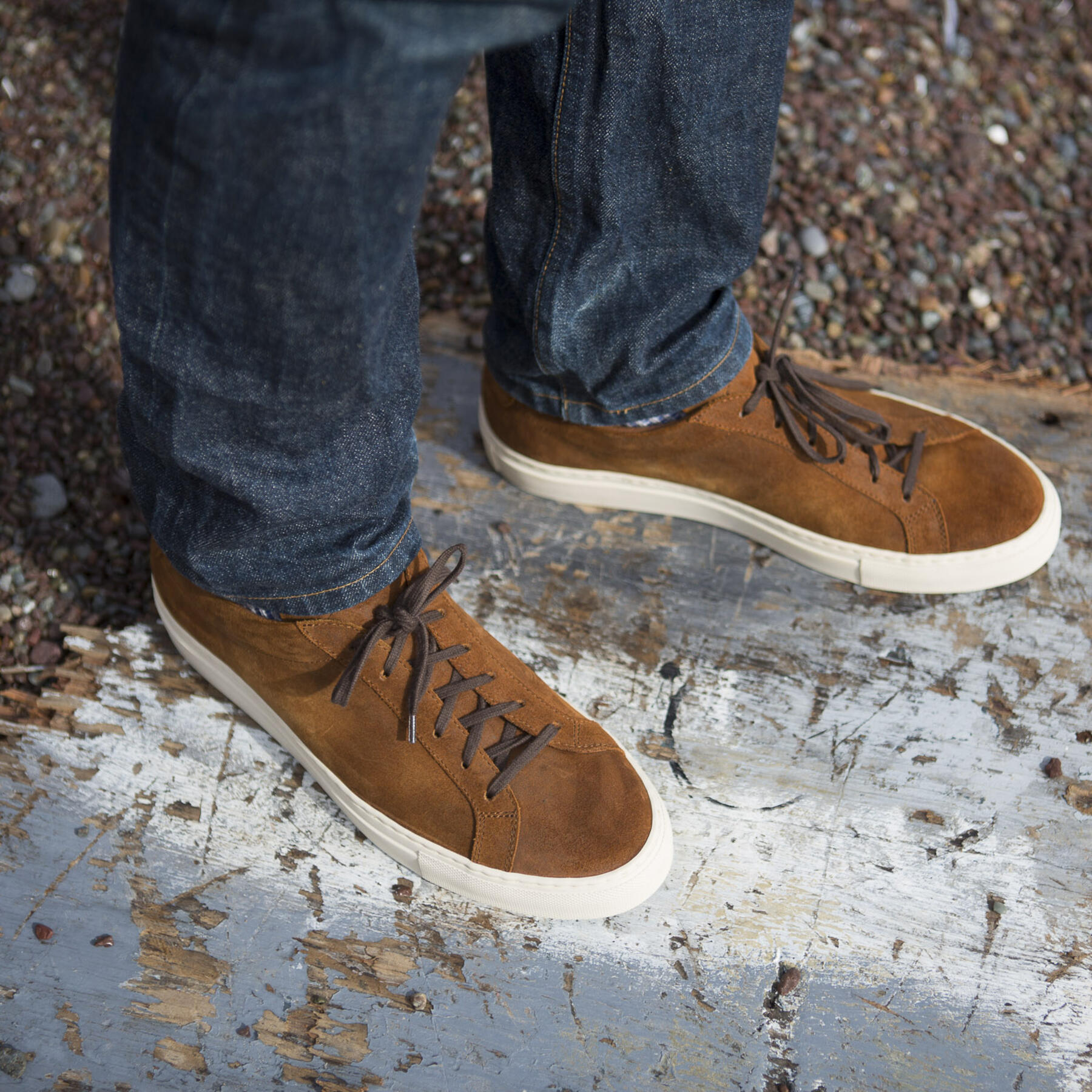 gustin chestnut suede low top
