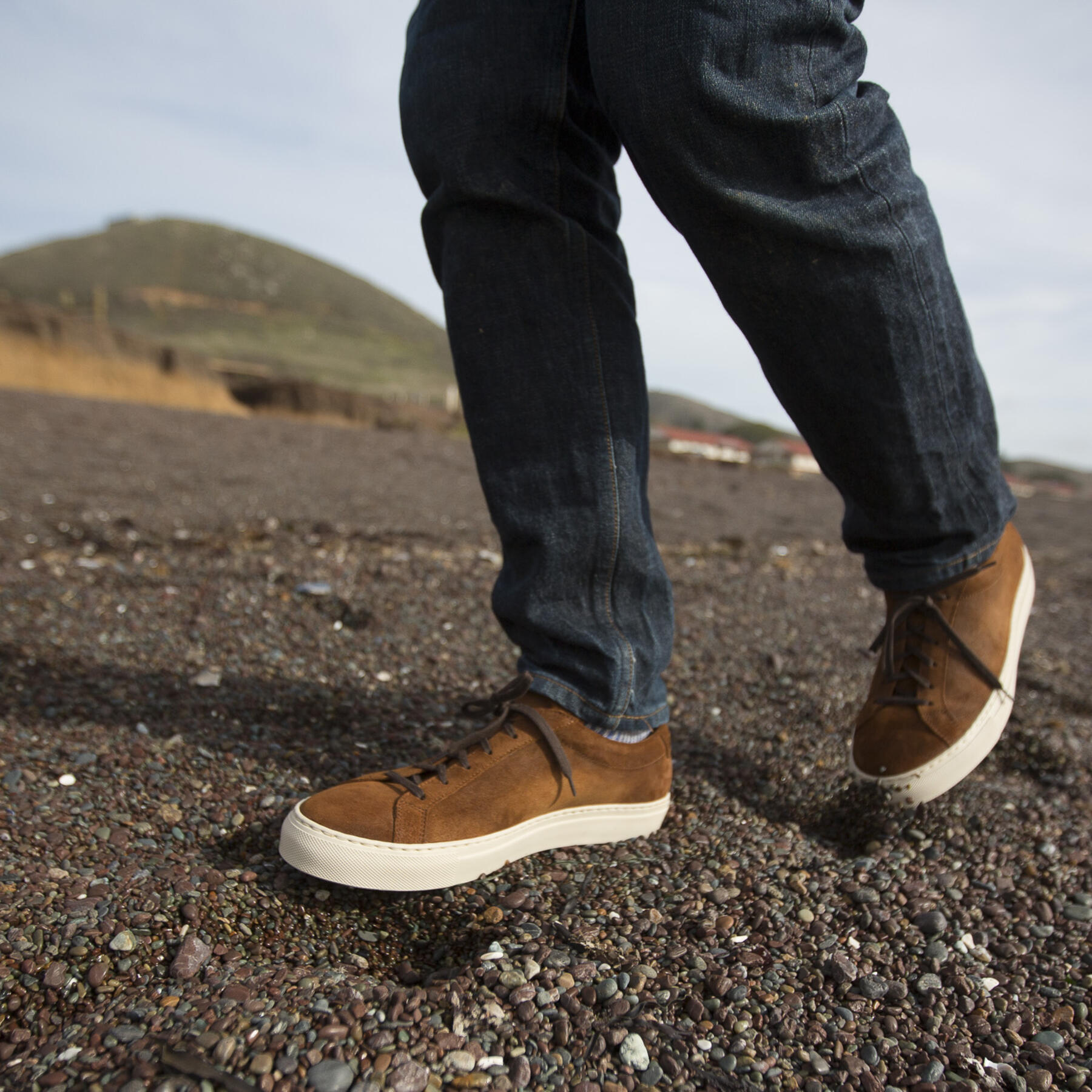 gustin chestnut suede low top