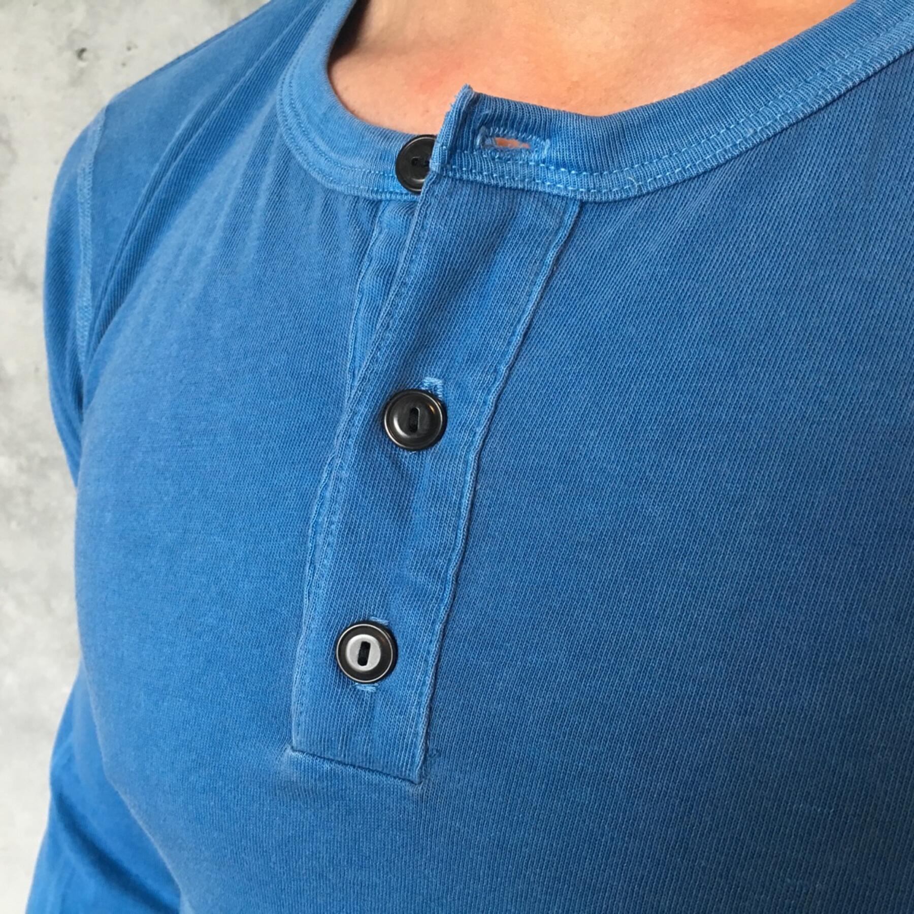 gustin usa pigment dyed henley sea blue