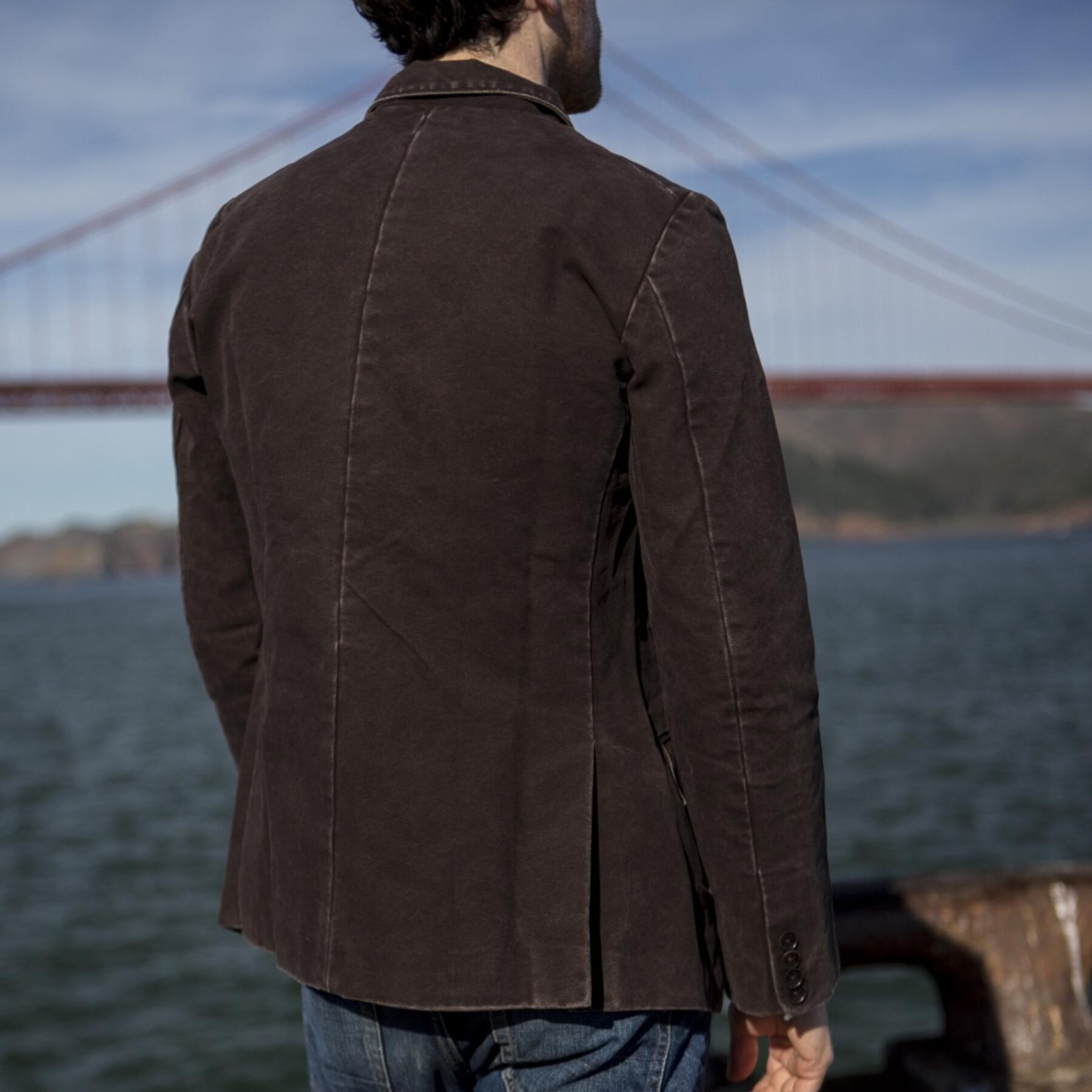 gustin blazer - dark oak canvas