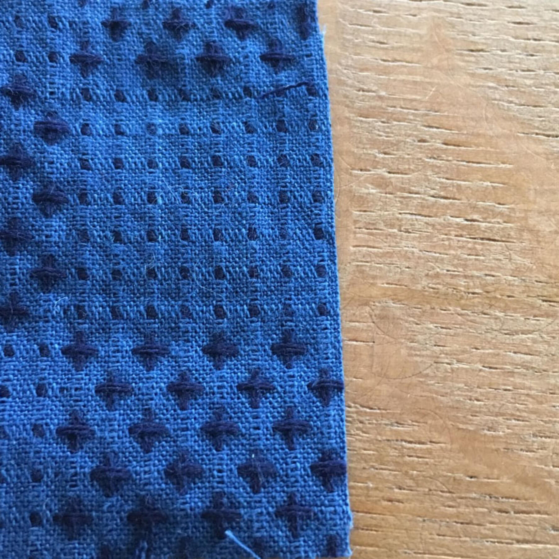 gustin #473 indigo indigo star jacquard