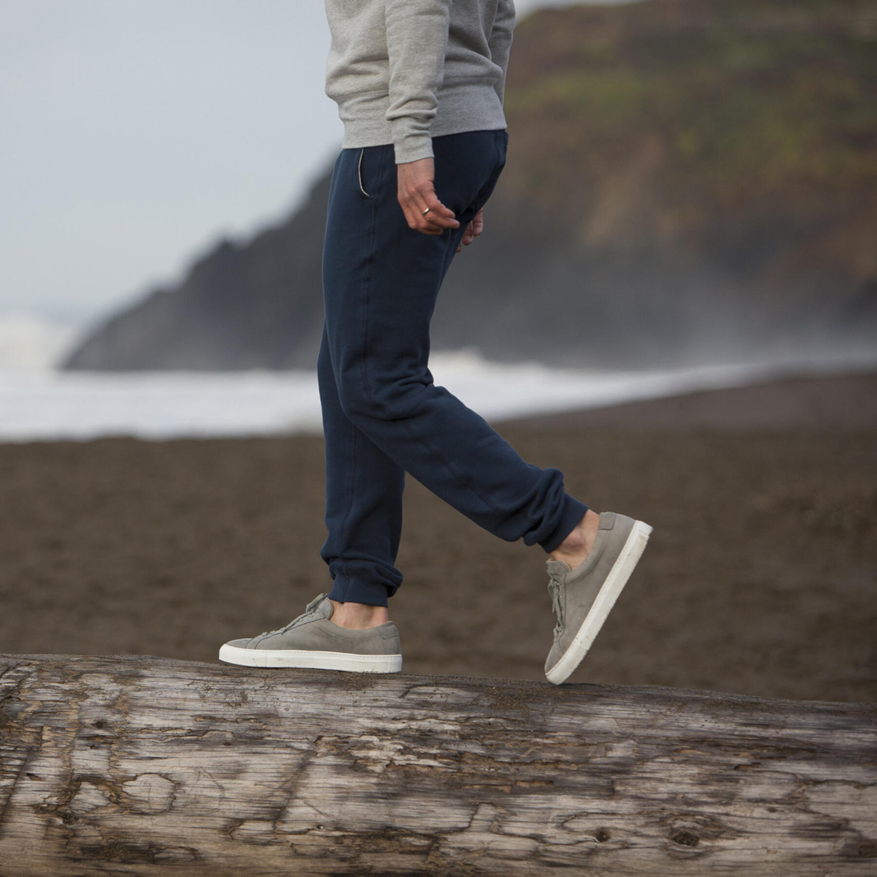 gustin usa navy sweatpants