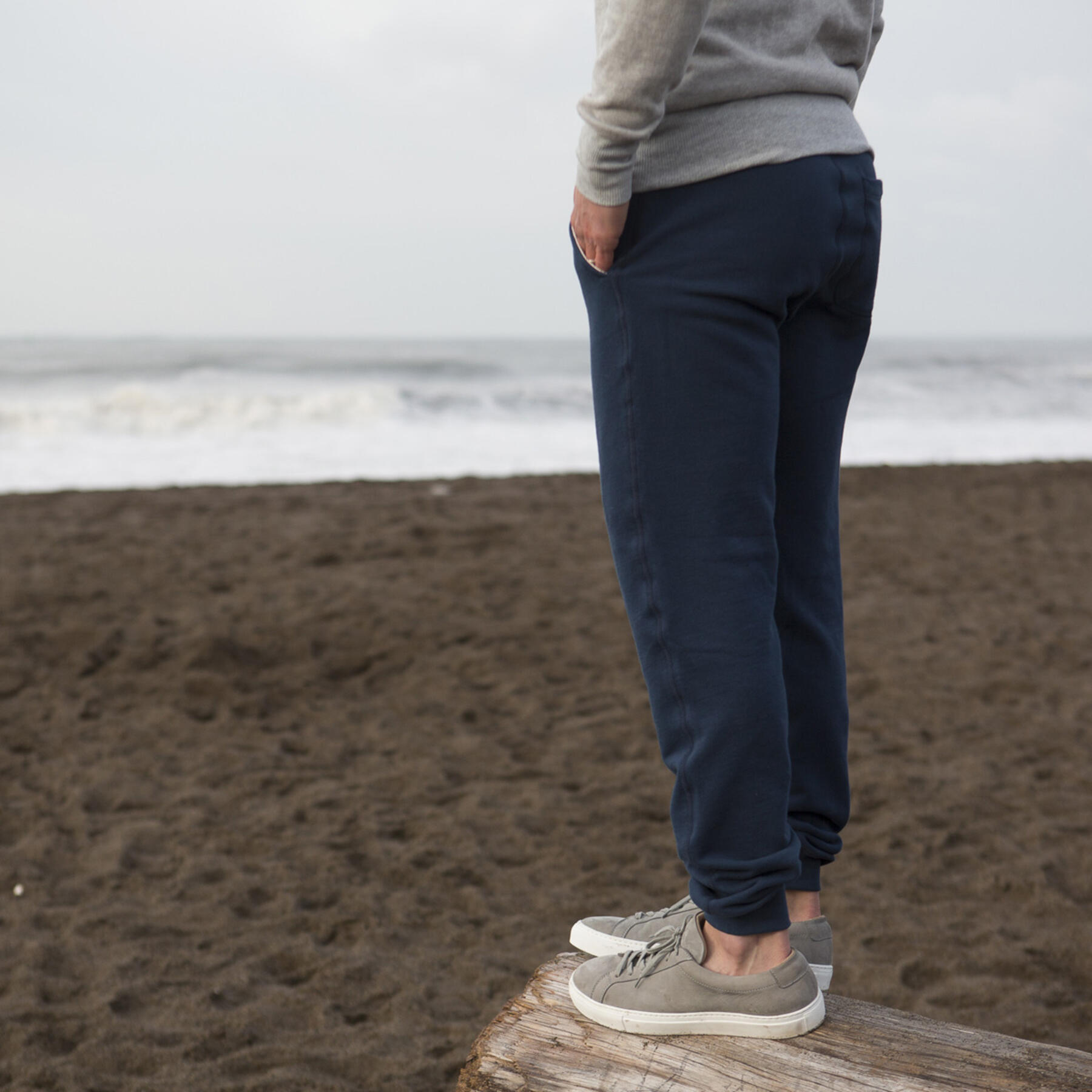 gustin usa navy sweatpants