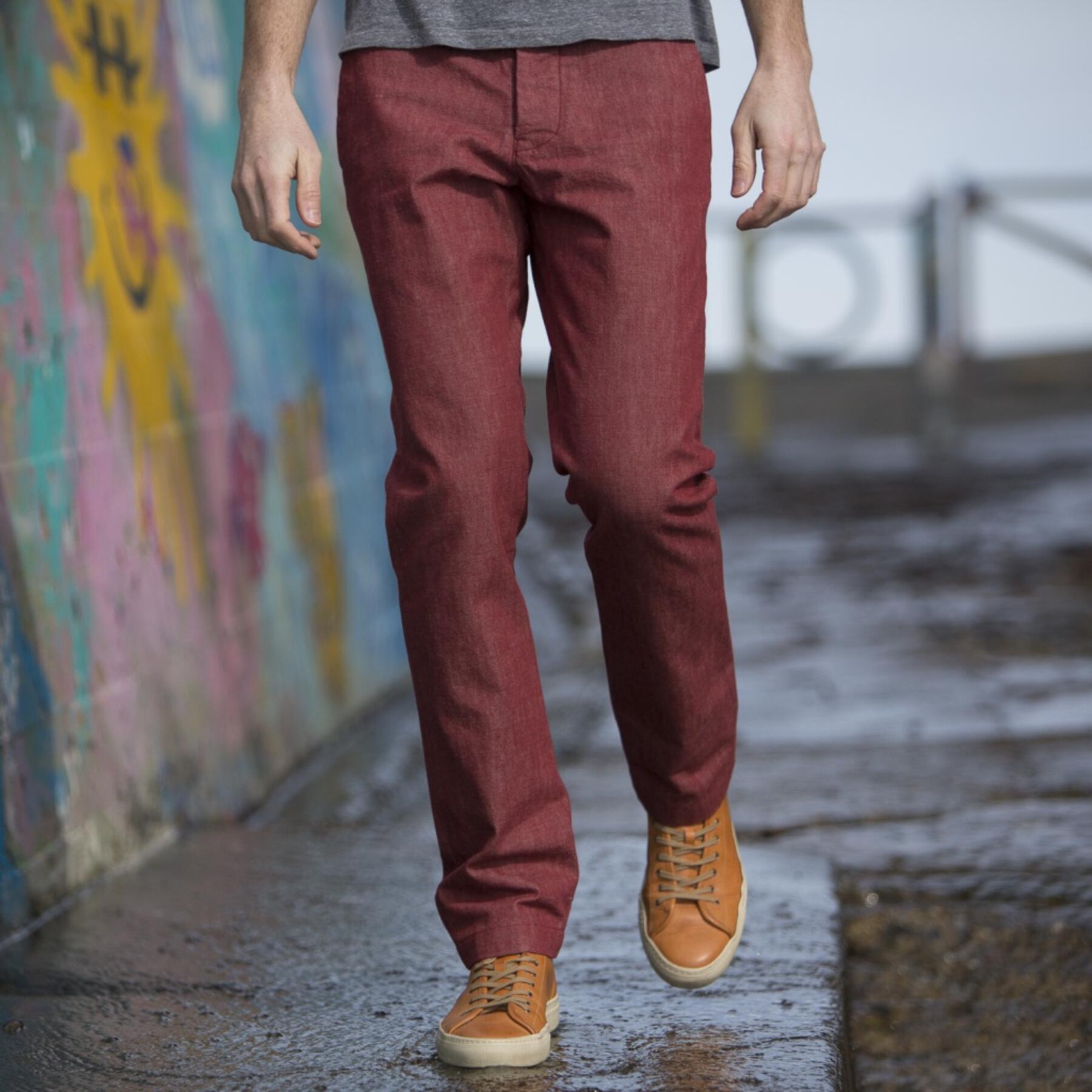 gustin #117 oxblood chambray chino