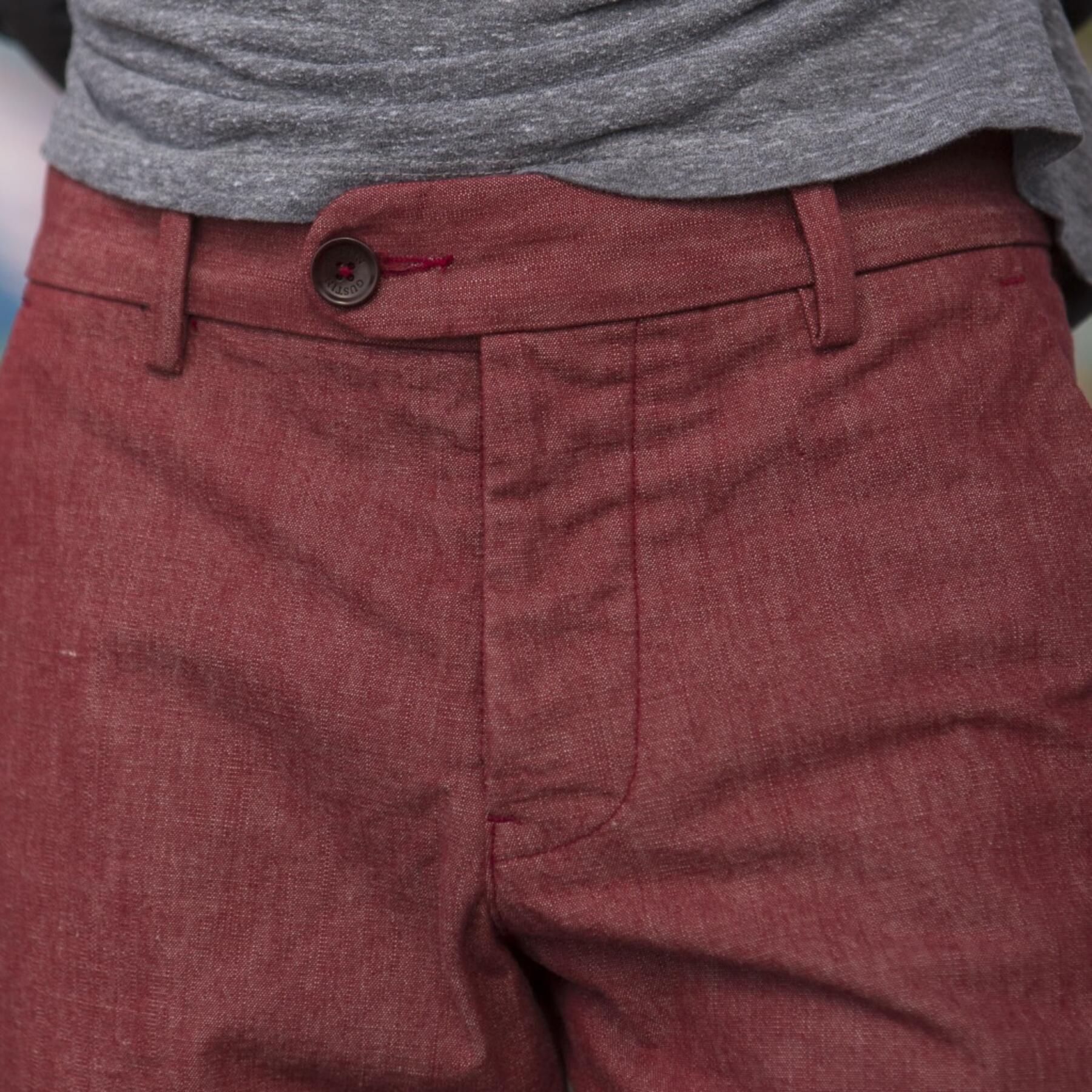 gustin #117 oxblood chambray chino