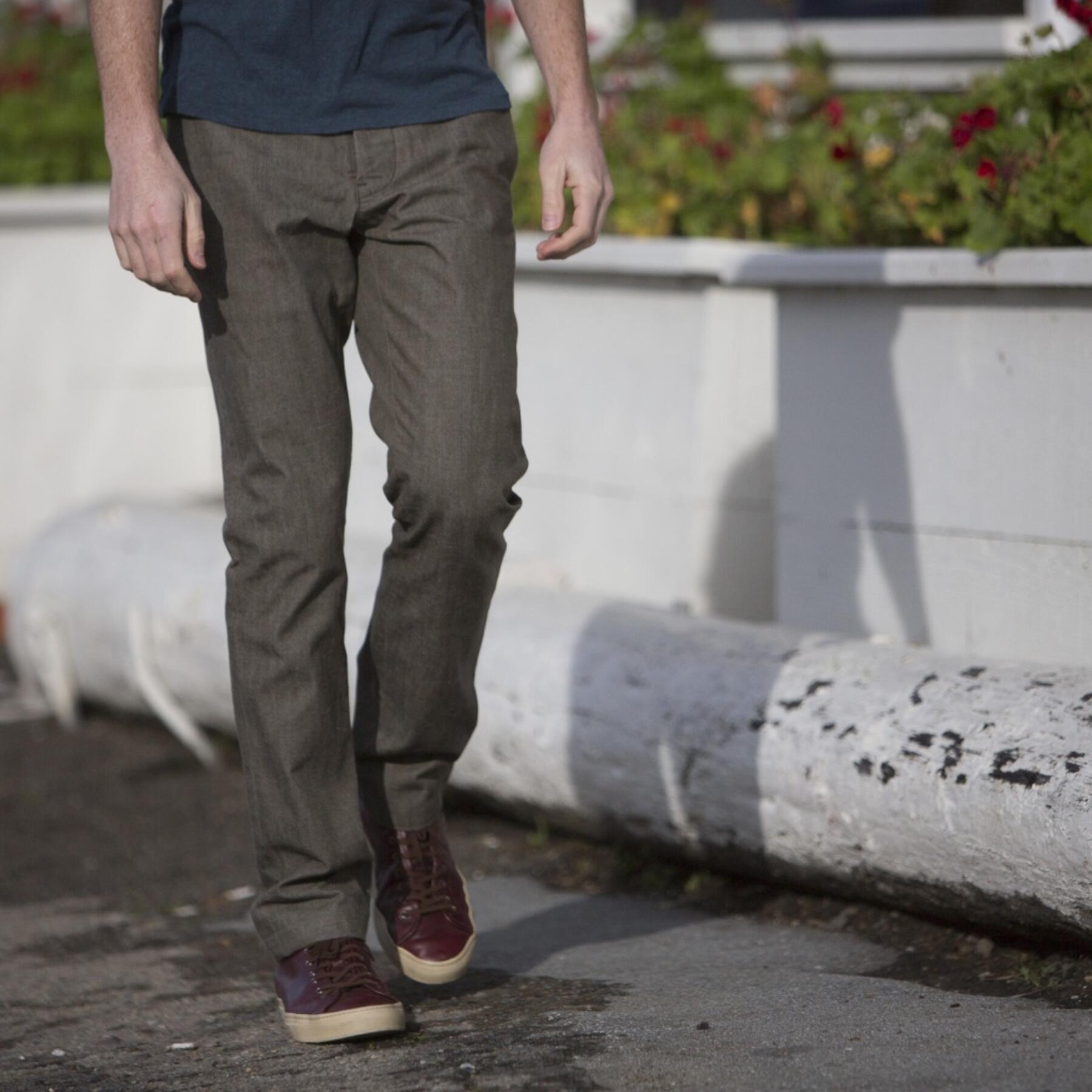 gustin #115 olive chambray chino
