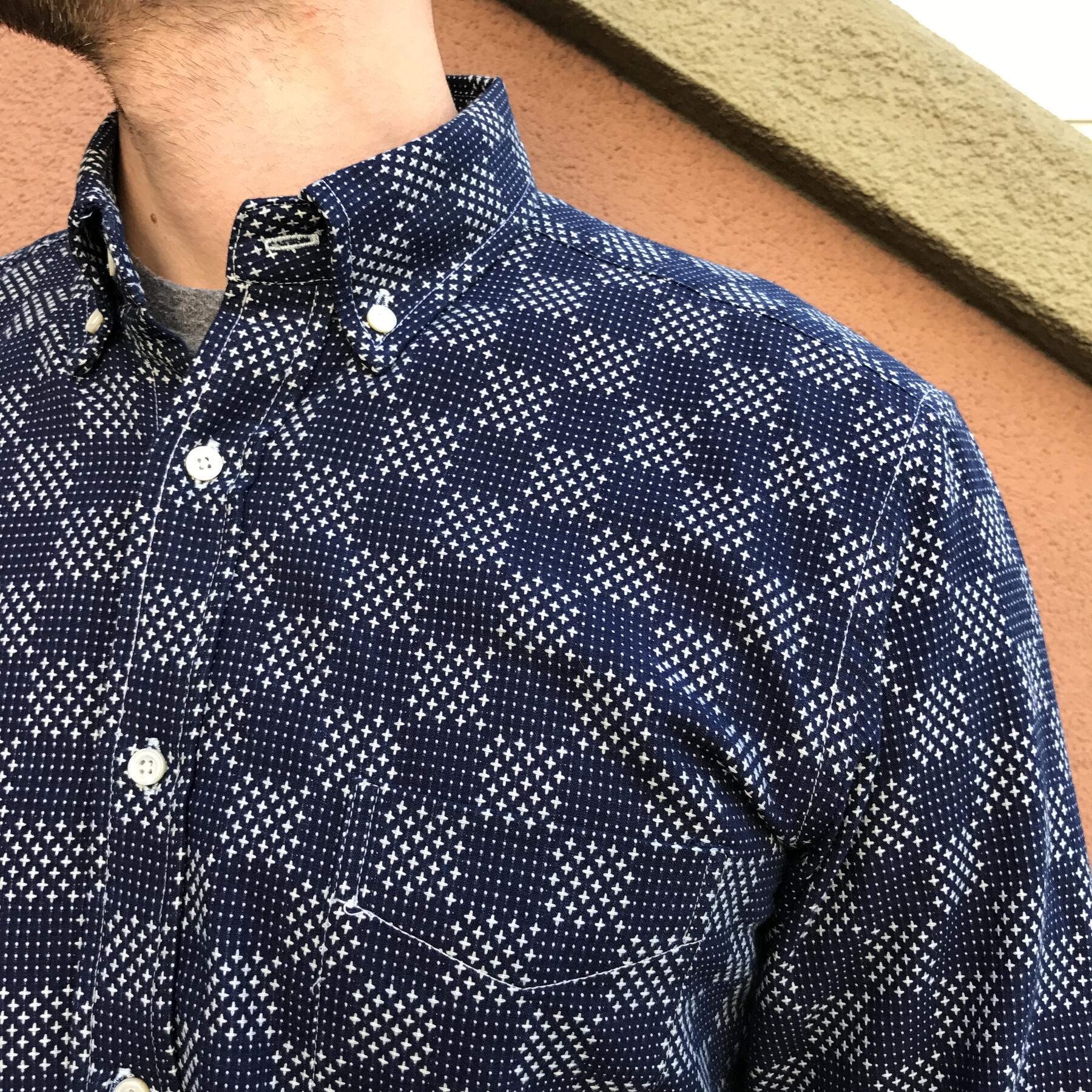 gustin #472 indigo white star jacquard