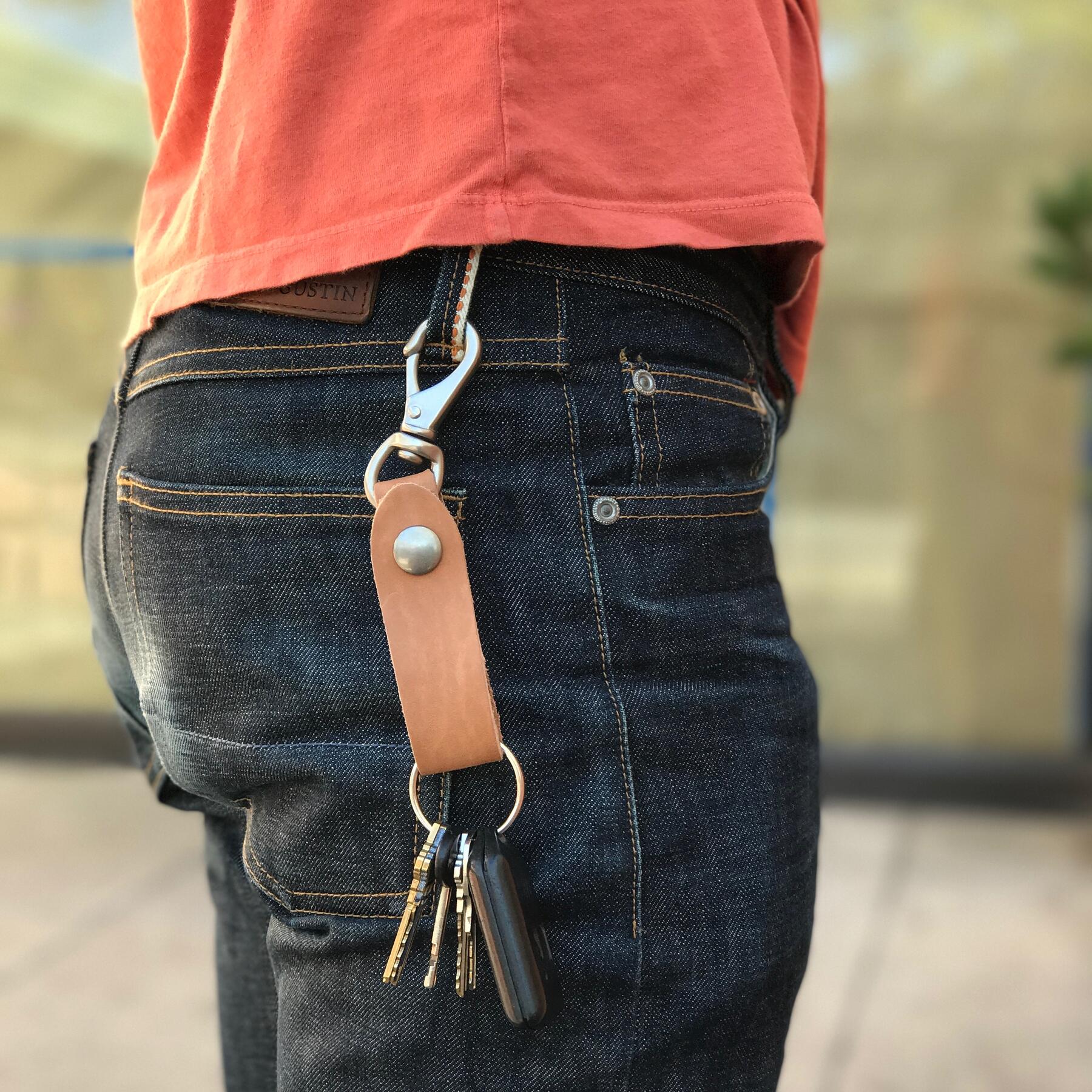 gustin swivel hook keychain - horween natural