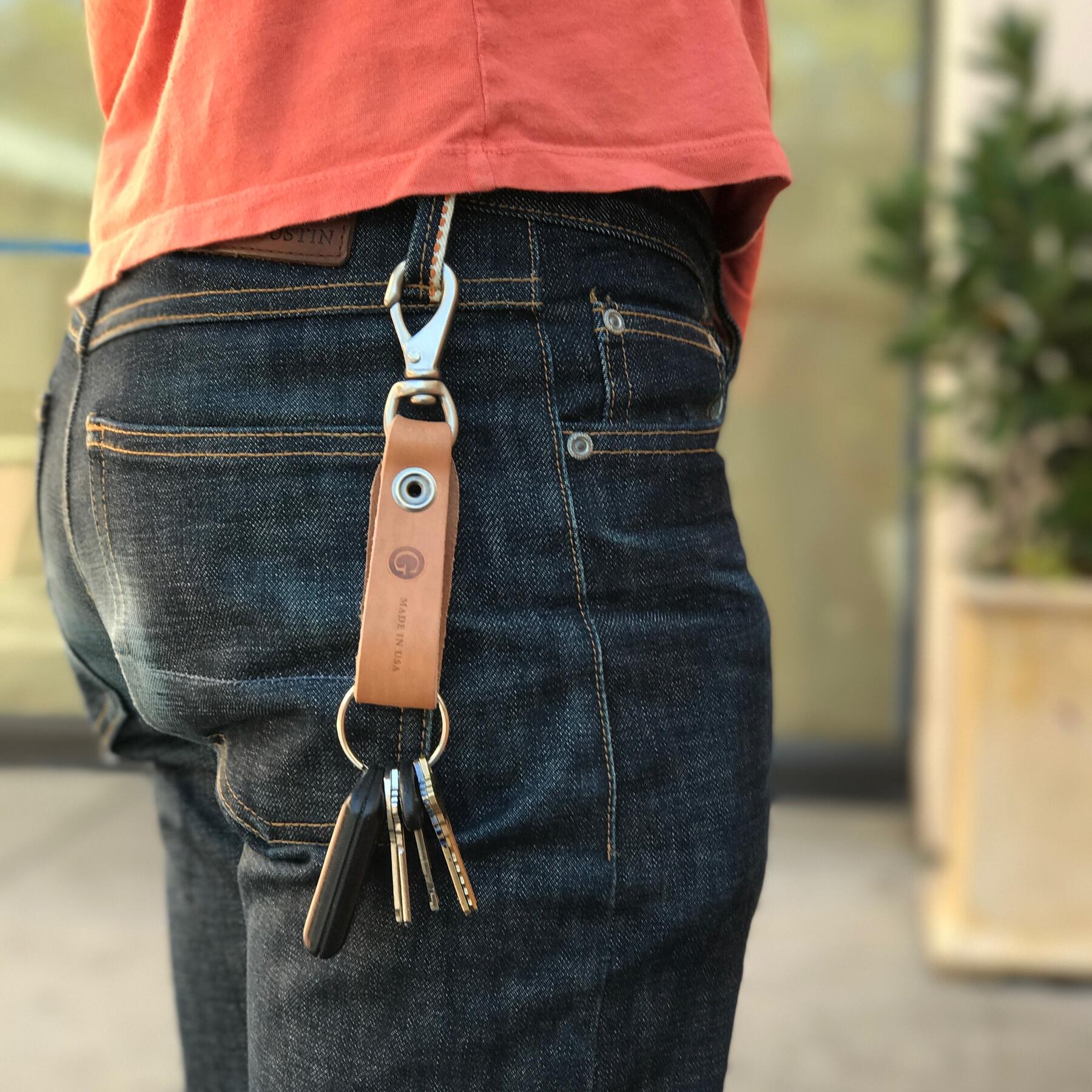 gustin swivel hook keychain - horween natural