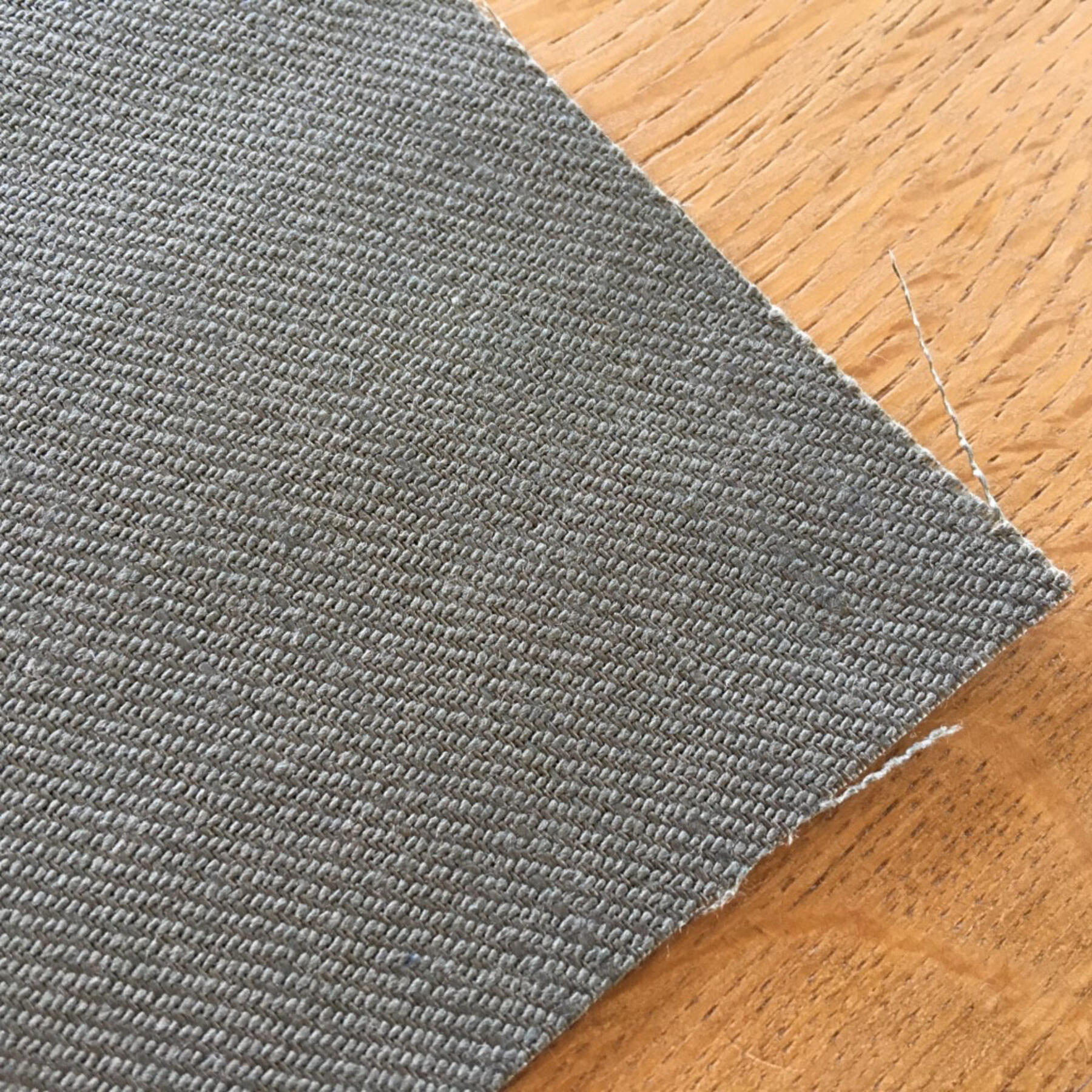 gustin #126 army linen chino